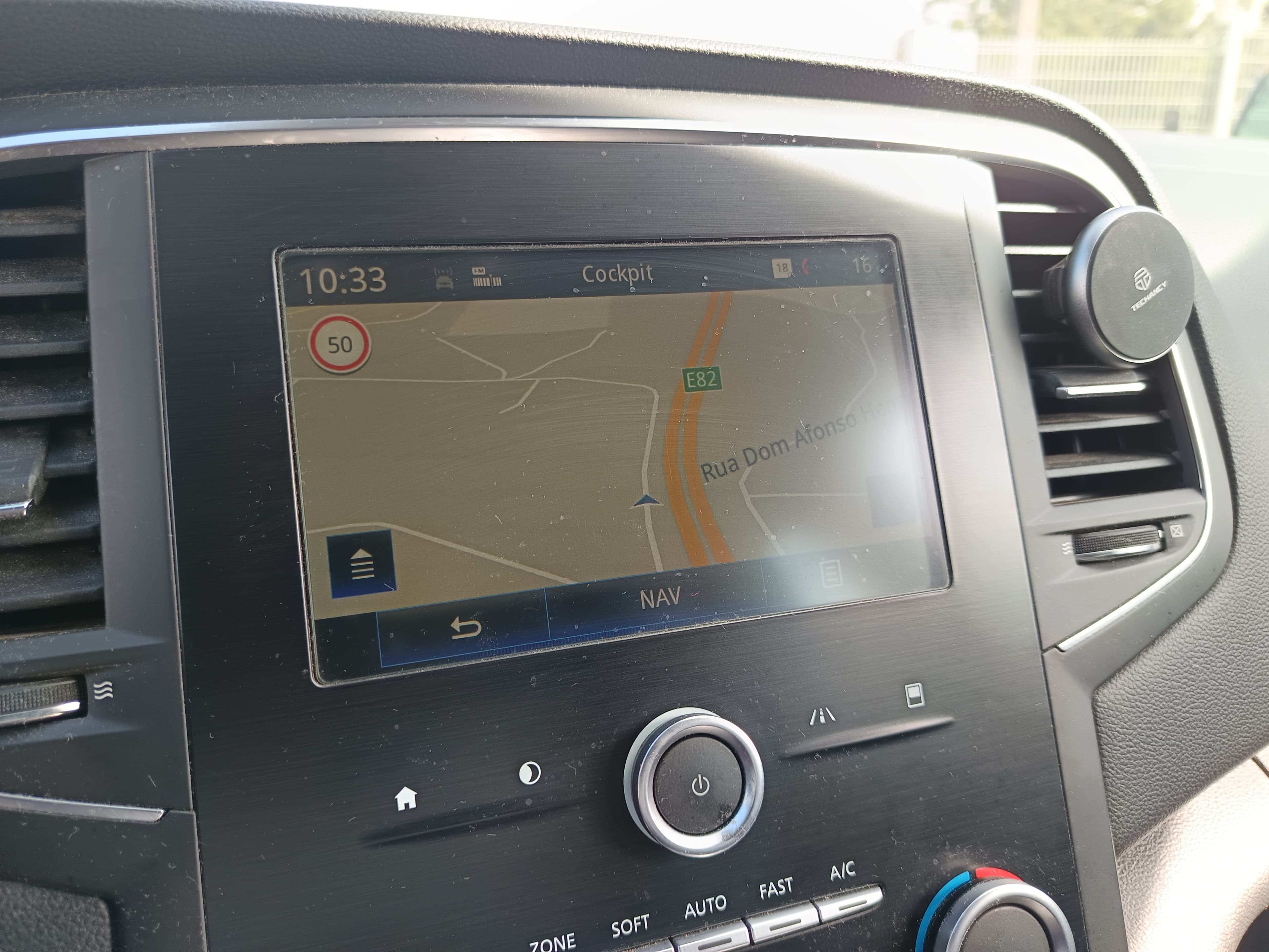 Renault Mégane IV Sport 1.5 DCI · Ano 2017 — image 25