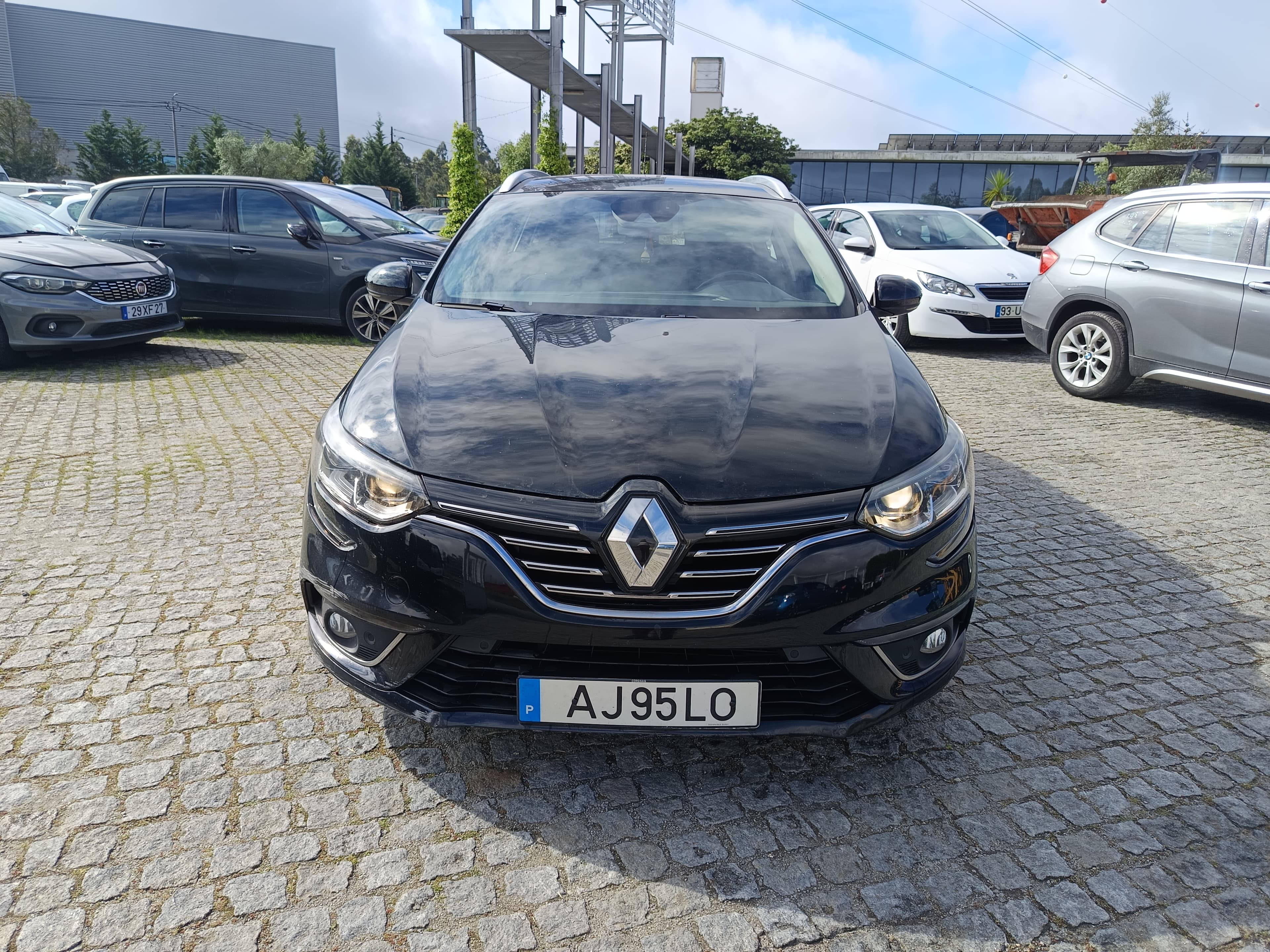 Renault Mégane IV Sport 1.5 DCI · Ano 2017 — image 2