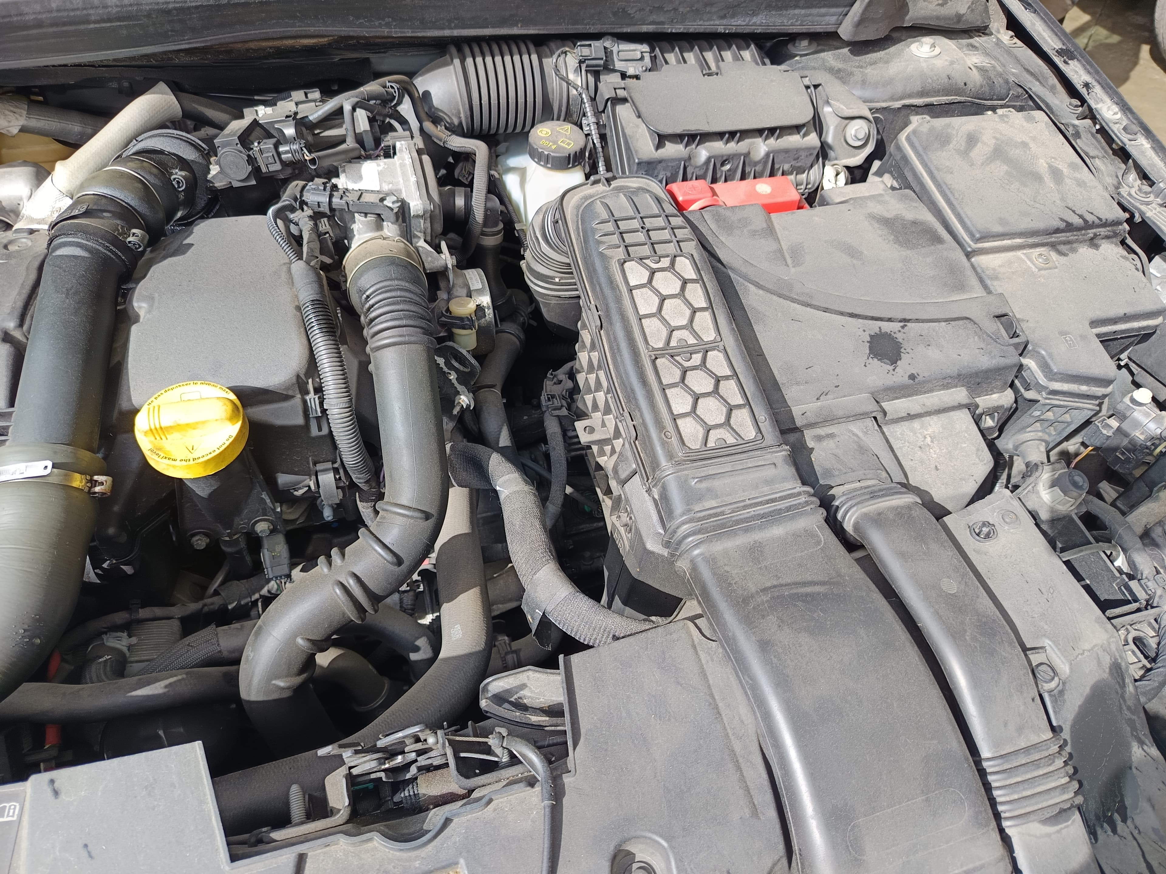 Renault Mégane IV Sport 1.5 DCI · Ano 2017 — image 21