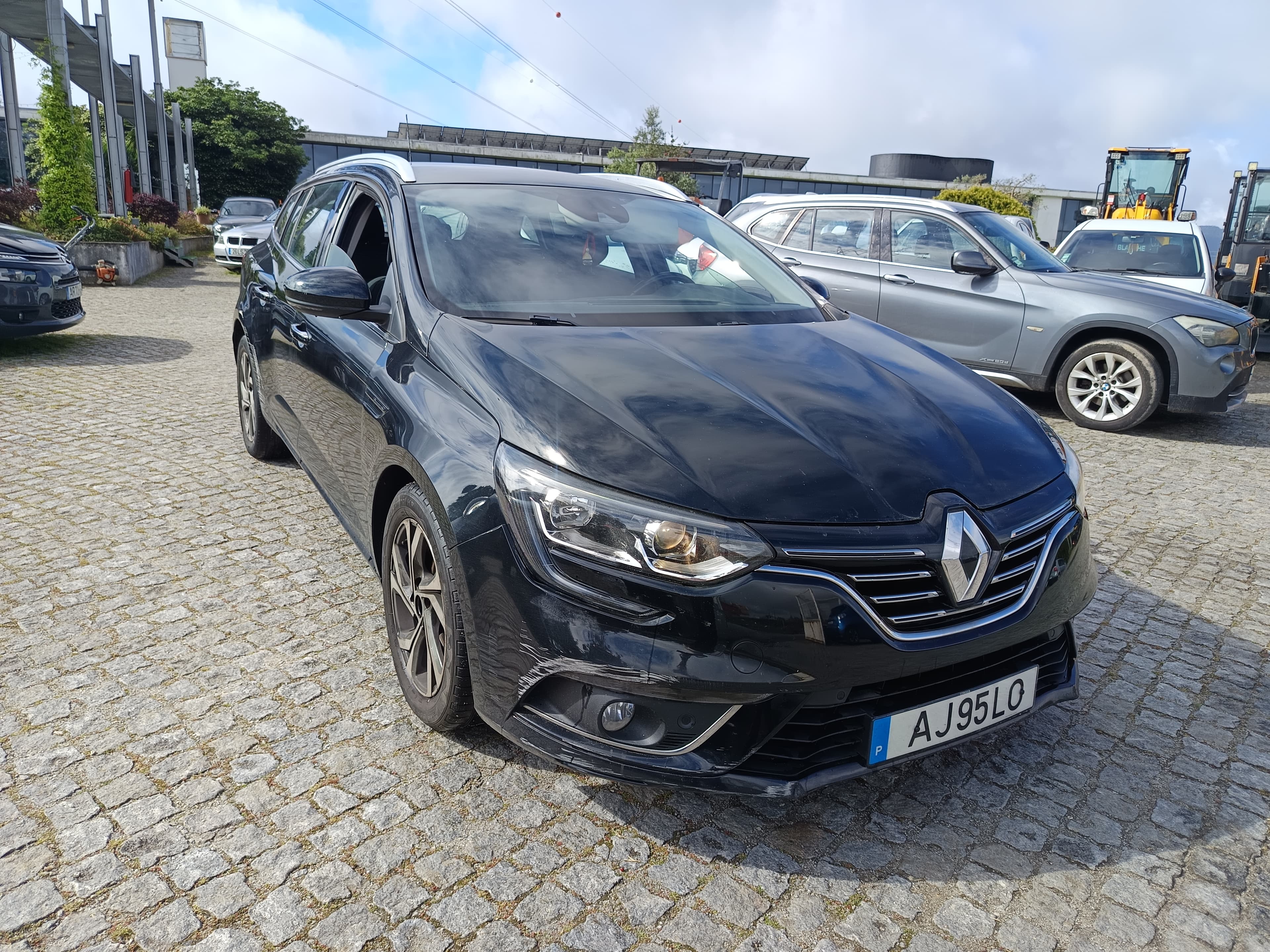 Renault Mégane IV Sport 1.5 DCI · Ano 2017 — image 3