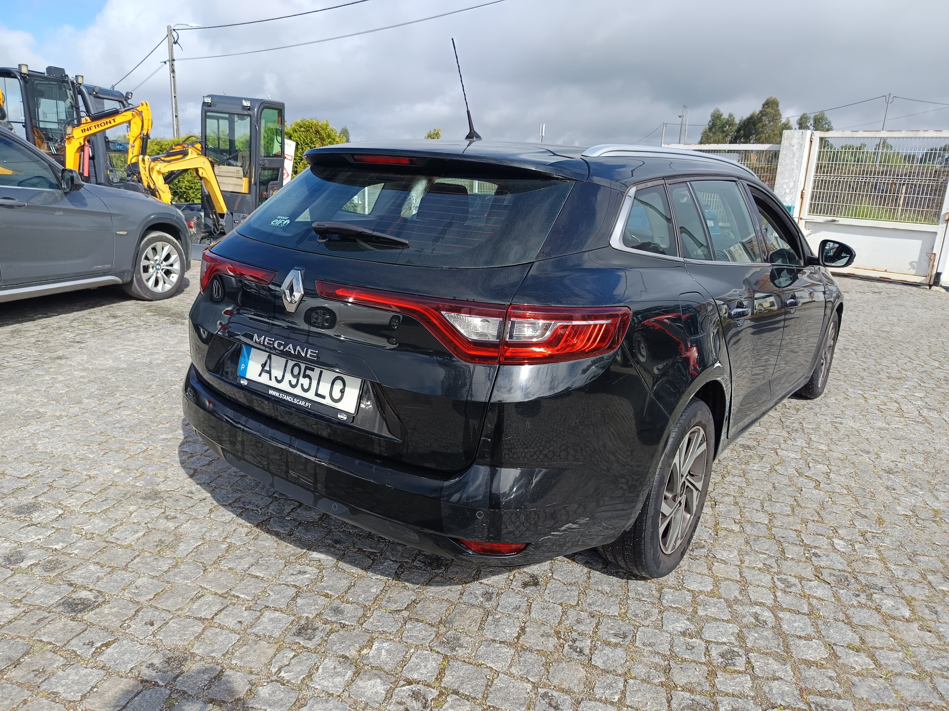 Renault Mégane IV Sport 1.5 DCI · Ano 2017 — image 5
