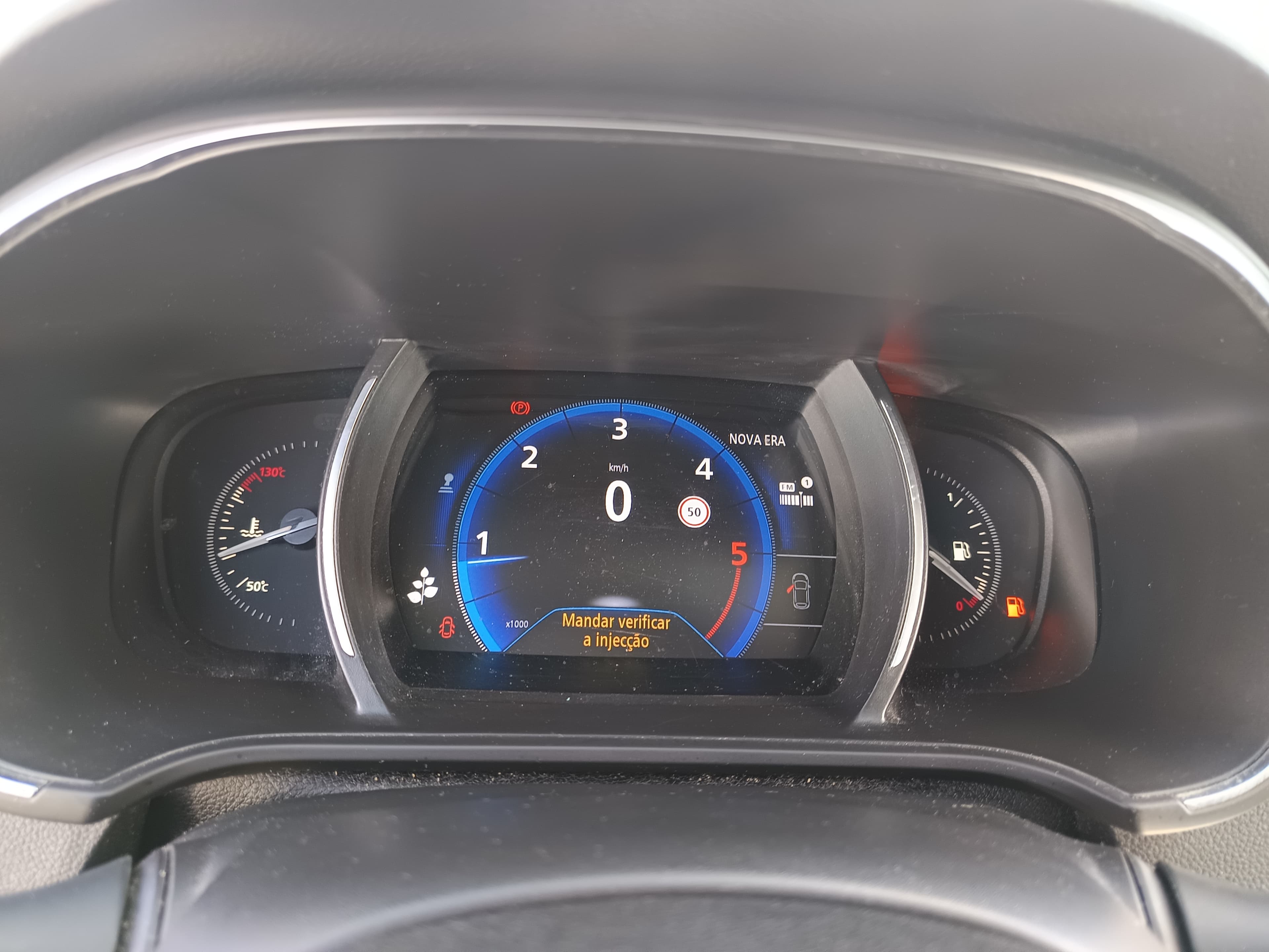 Renault Mégane IV Sport 1.5 DCI · Ano 2017 — image 31