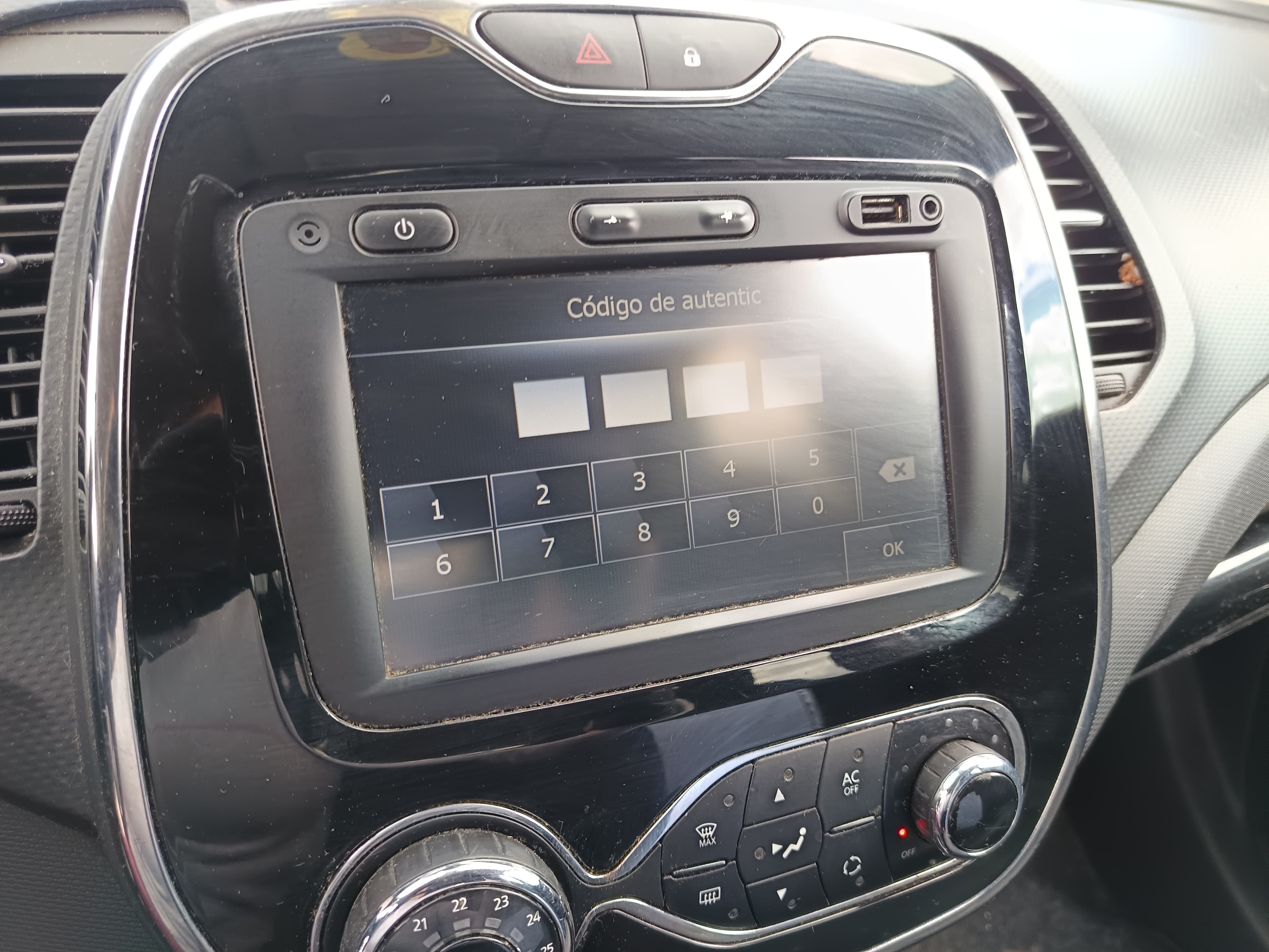 Renault Captur 1.5 DCI Sport · Ano 2013 — imagem 19