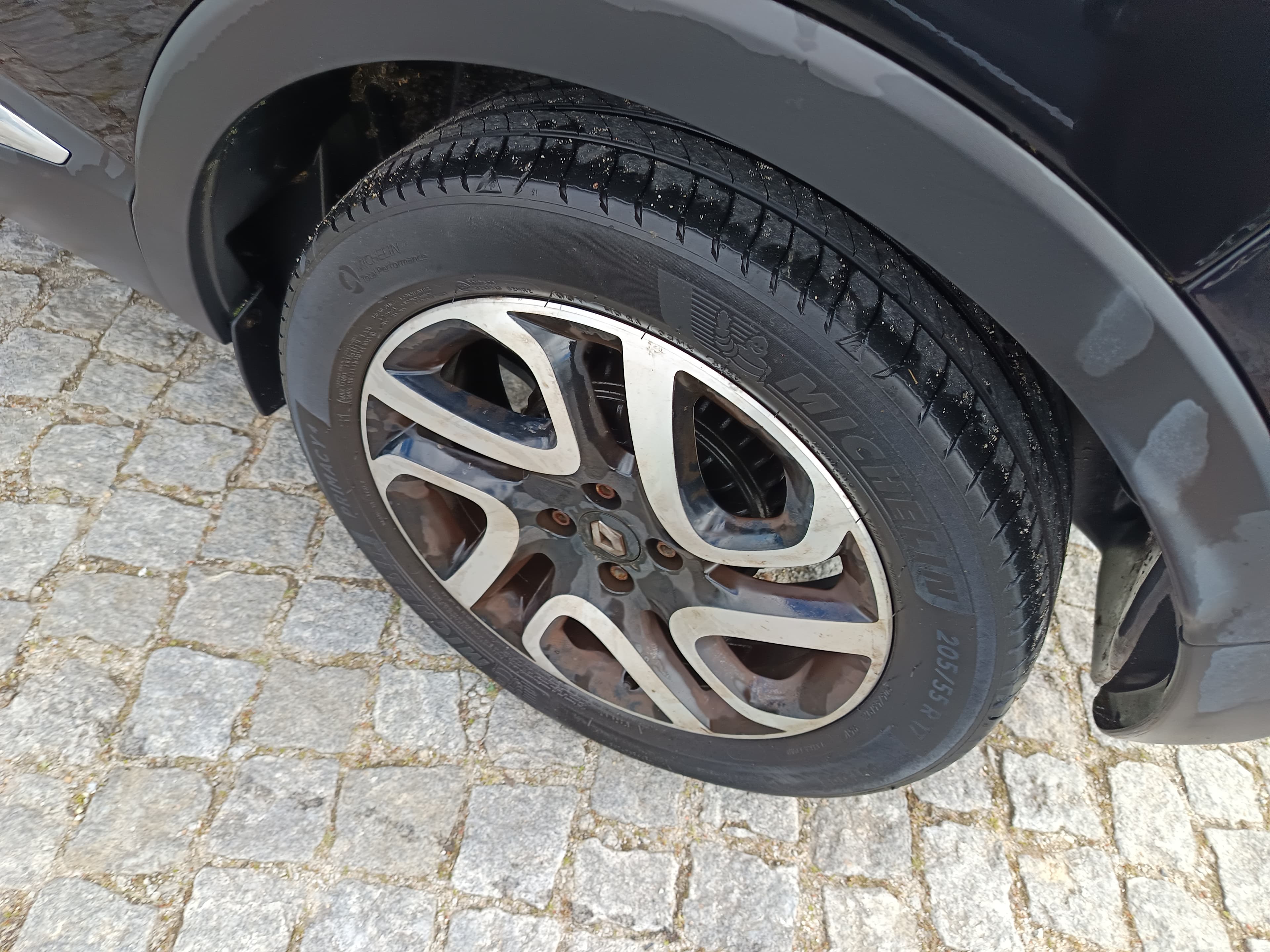 Renault Captur 1.5 DCI Sport · Ano 2013 — imagem 10