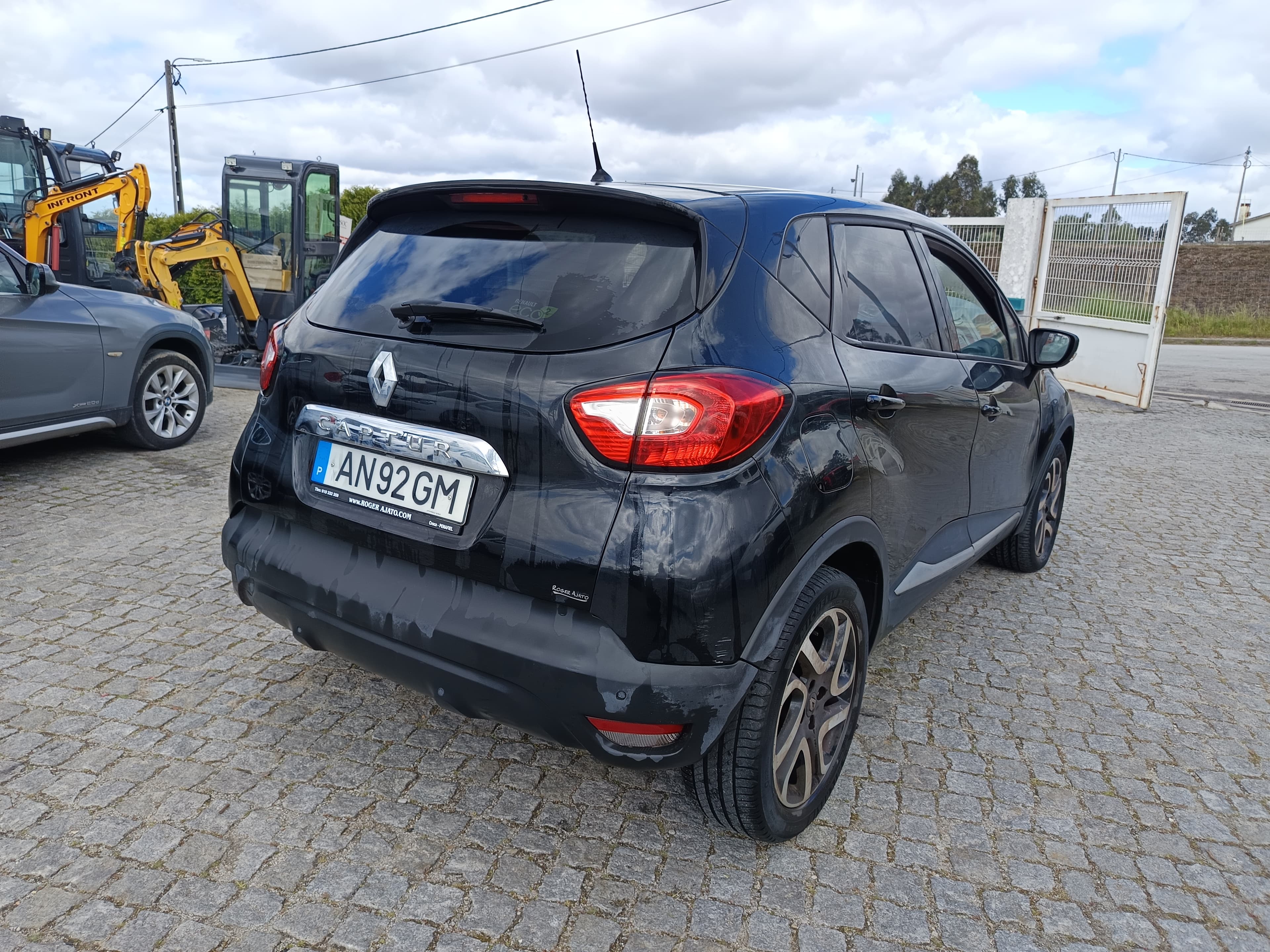 Renault Captur 1.5 DCI Sport · Ano 2013 — imagem 6