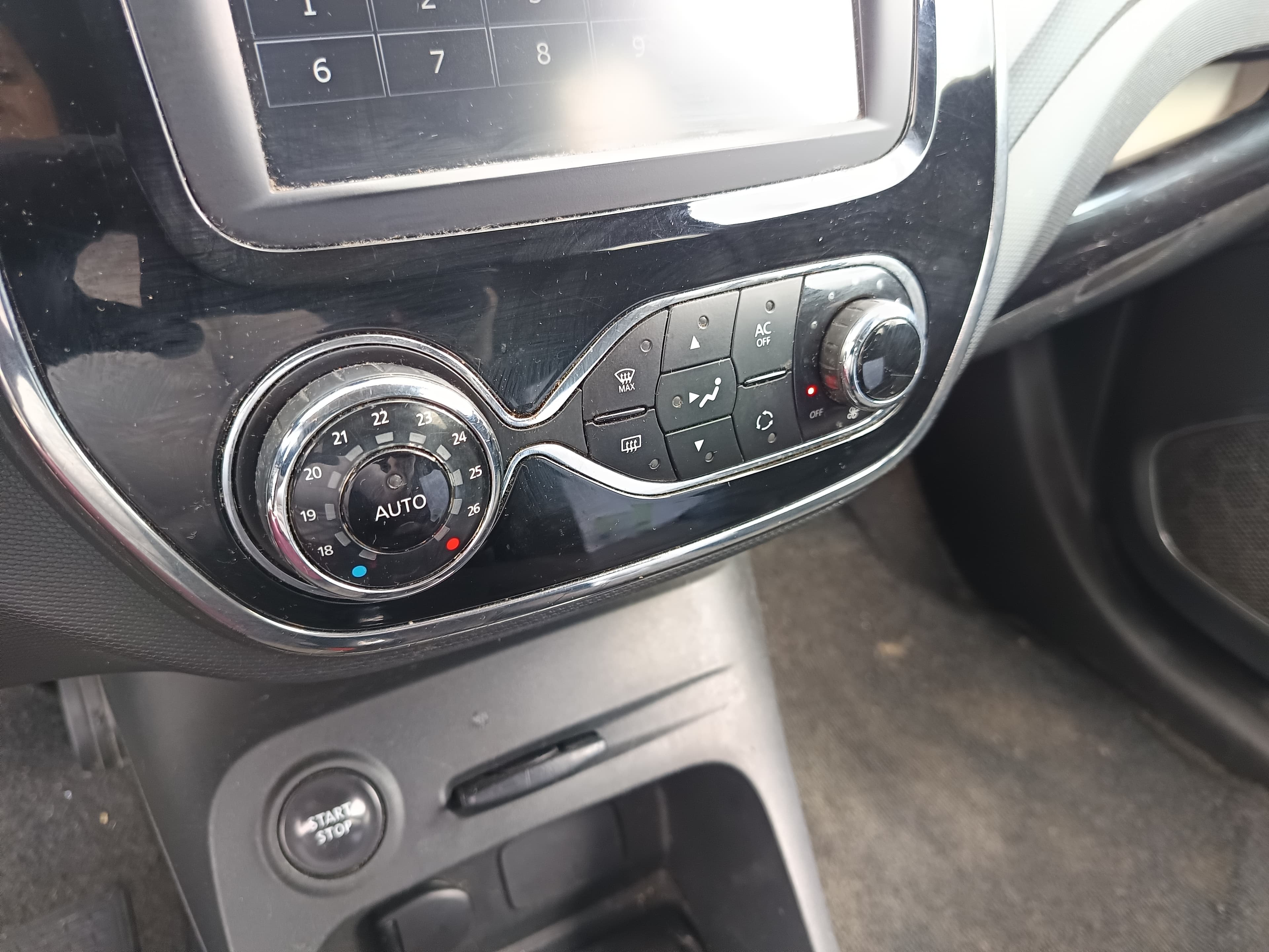Renault Captur 1.5 DCI Sport · Ano 2013 — imagem 20