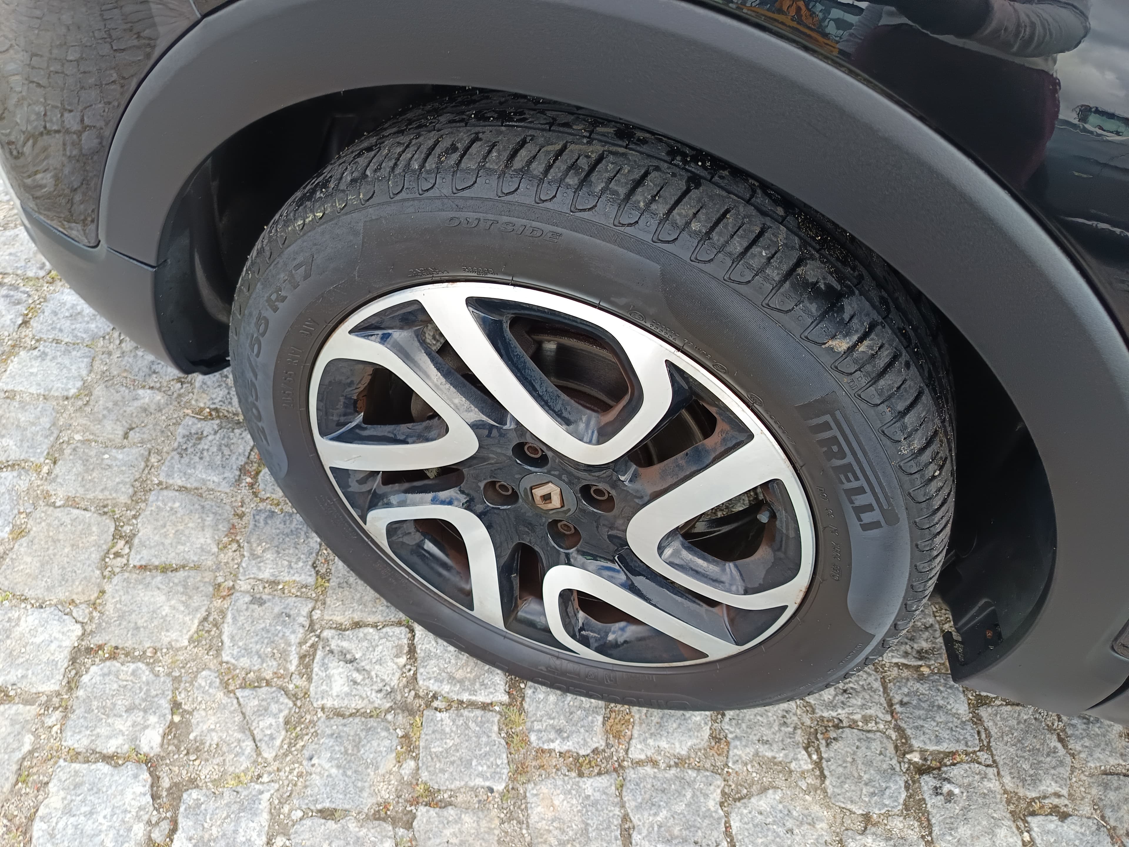 Renault Captur 1.5 DCI Sport · Ano 2013 — imagem 11