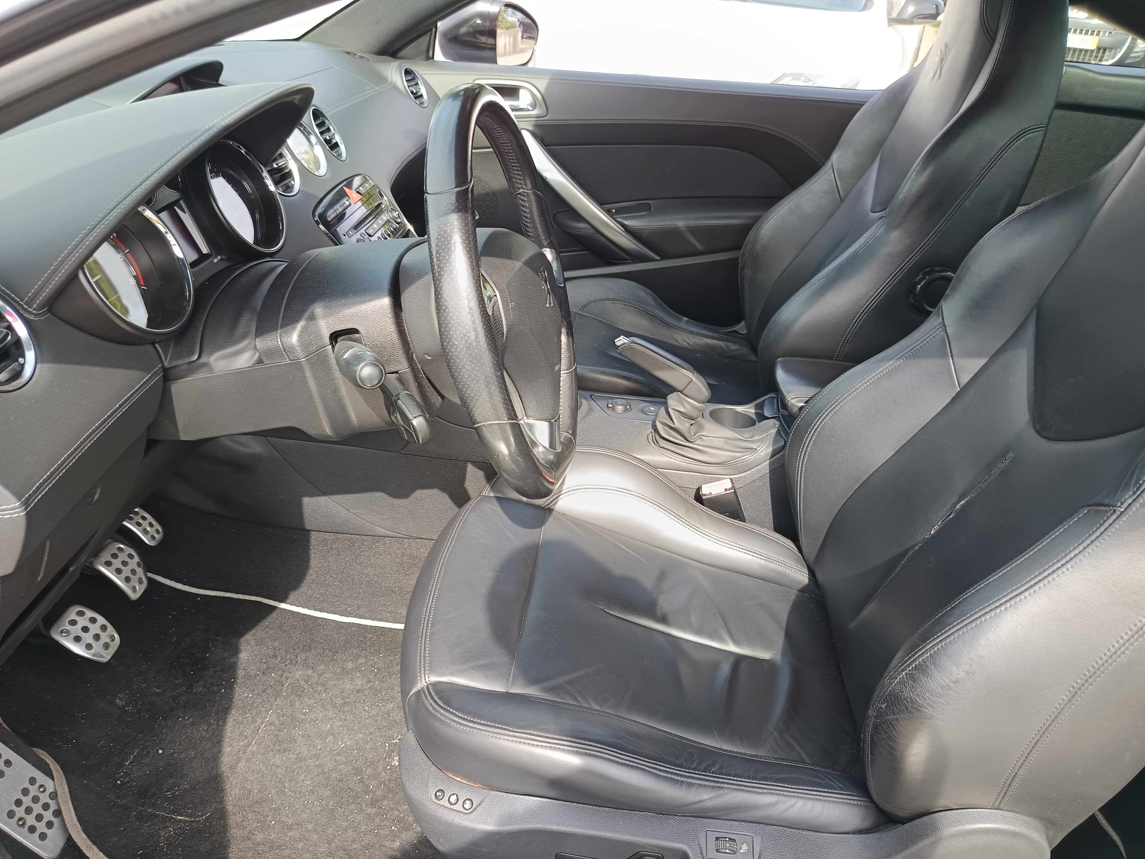 Peugeot RCZ · Ano 2011 — imagen 28