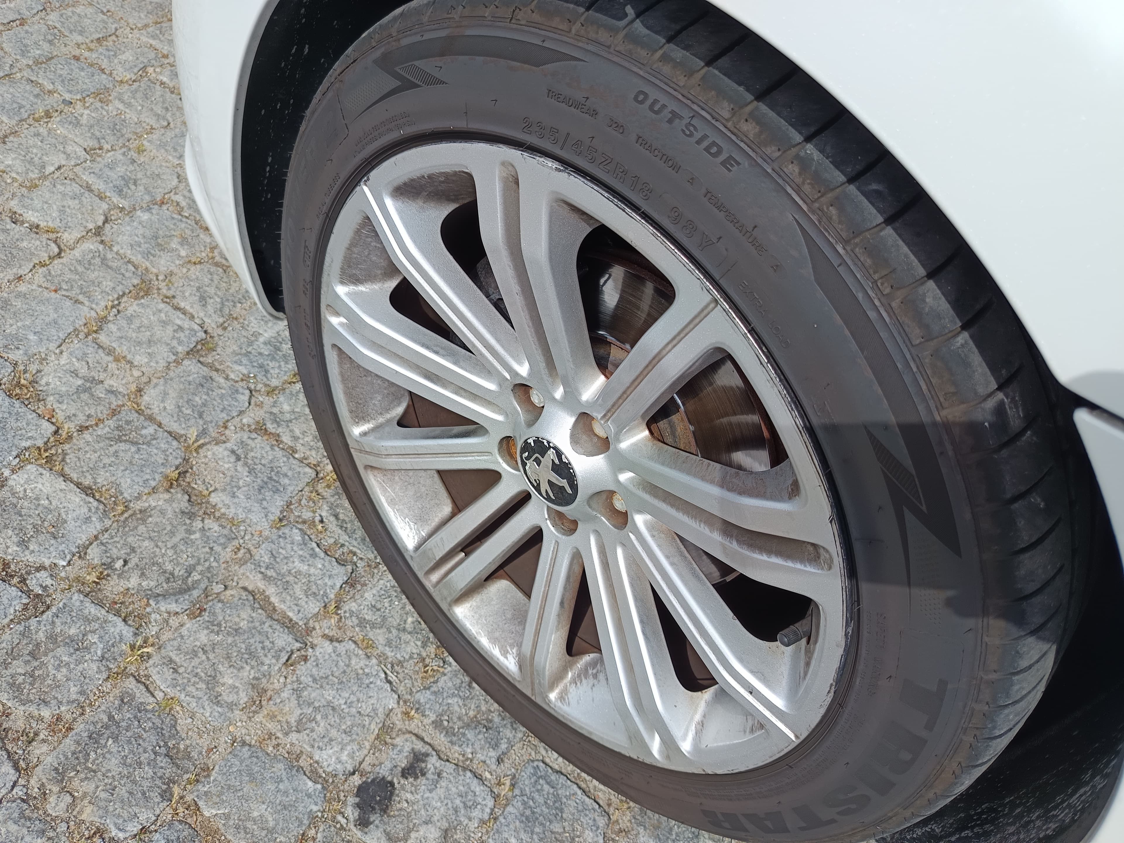 Peugeot RCZ · Ano 2011 — imagen 15