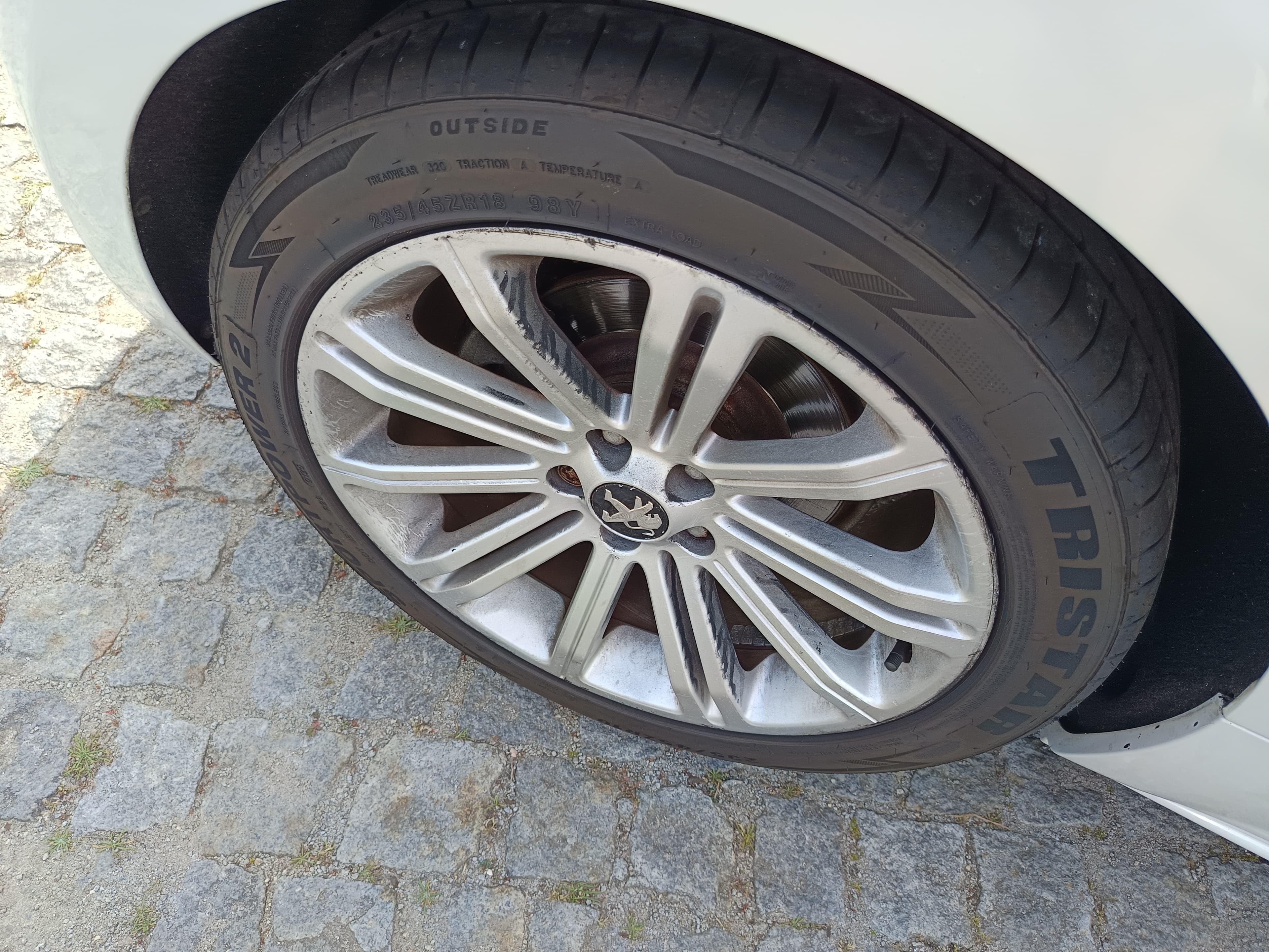 Peugeot RCZ · Ano 2011 — imagen 9
