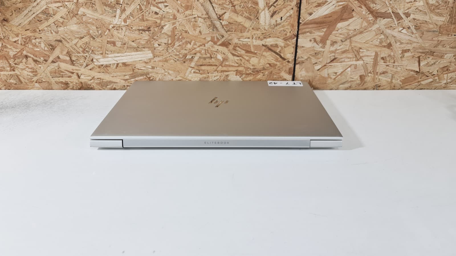 Portátil HP EliteBook 840 G6 — imagen 4