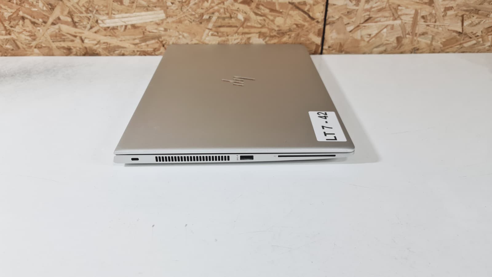 Portátil HP EliteBook 840 G6 — imagen 3