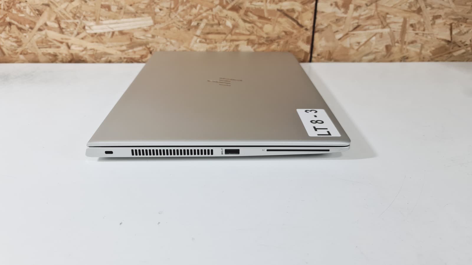 Computador portátil HP EliteBook 840 G5 — imagen 2