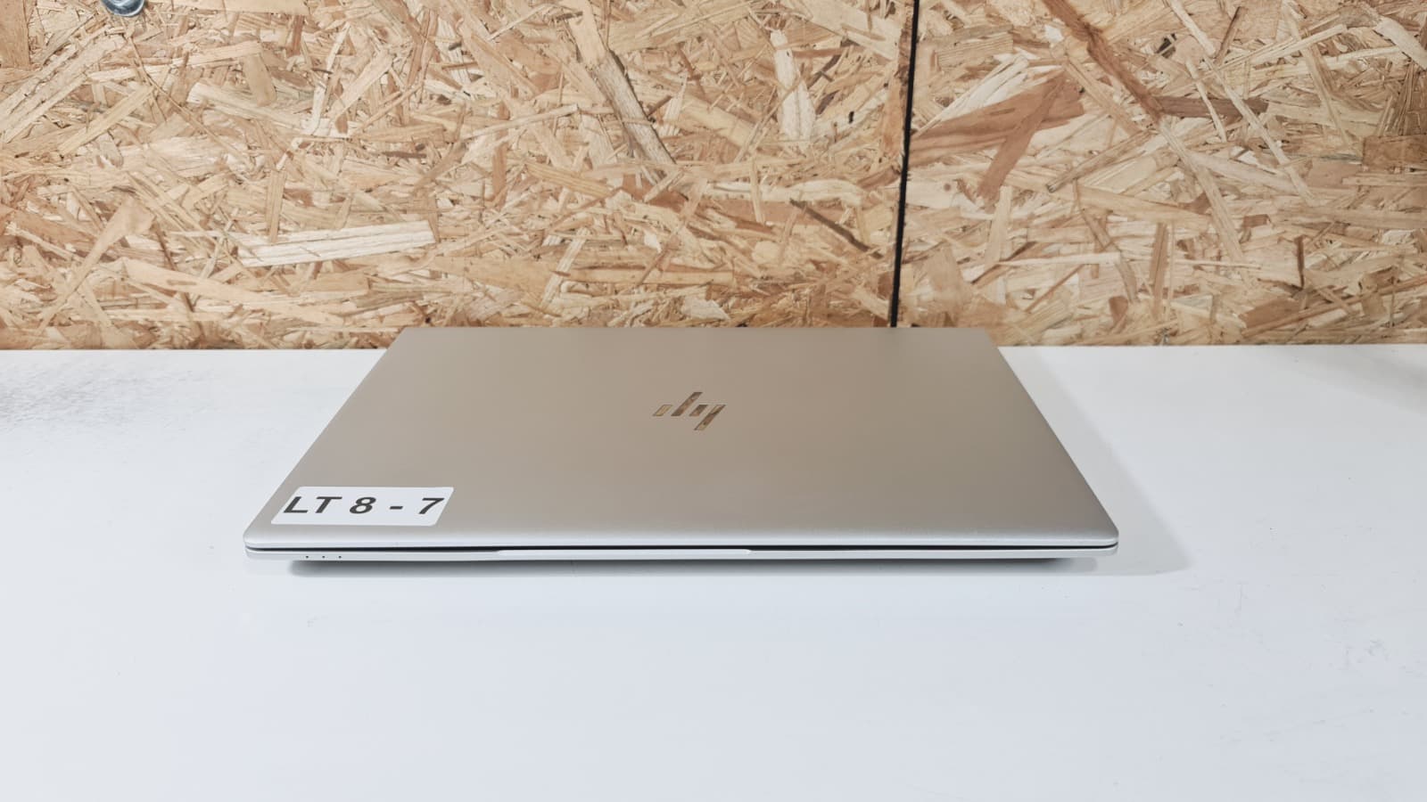 Computador portátil HP EliteBook 840 G5 — imagen 3