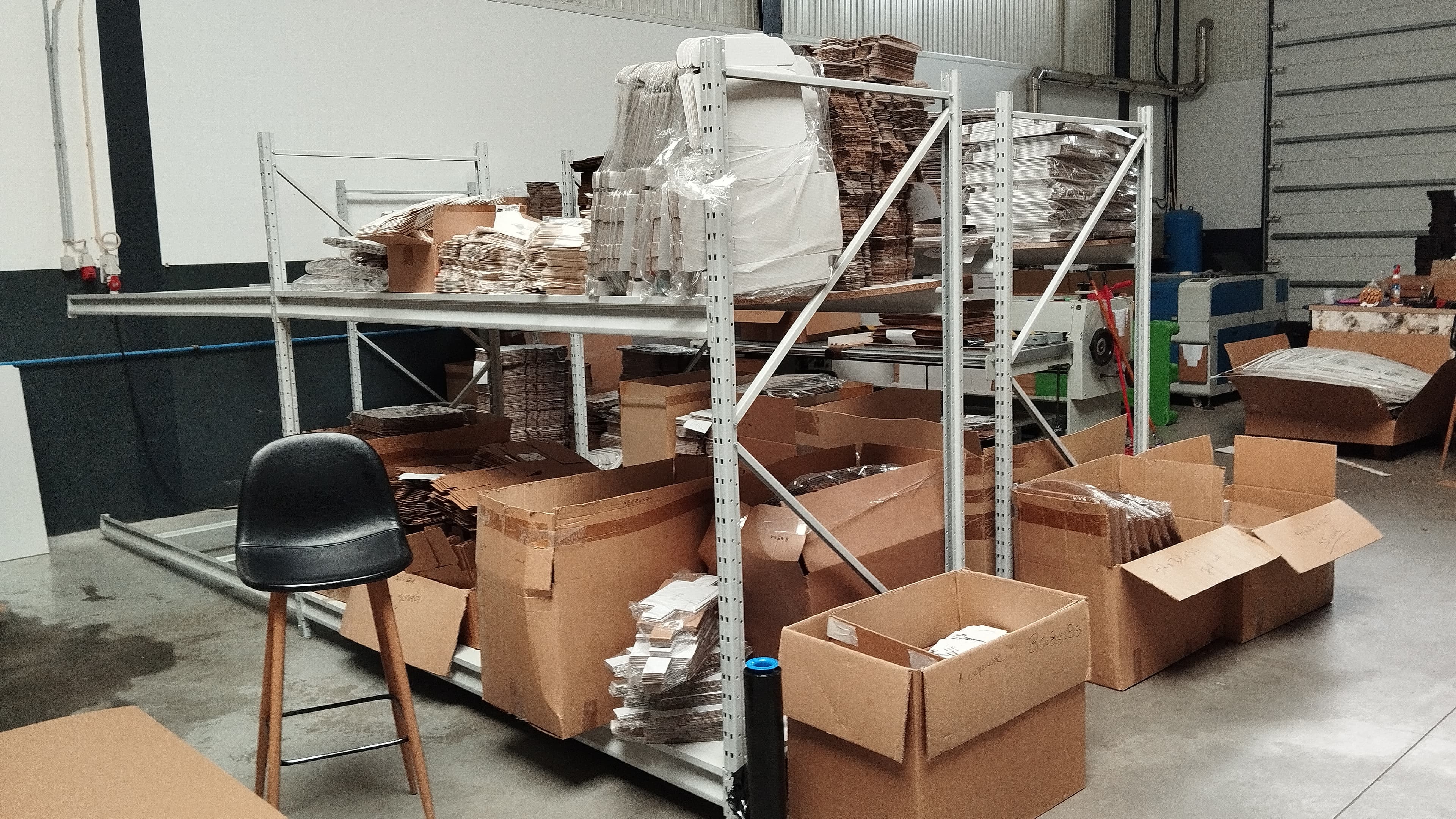 Estantes Industriais · Stock — image 2