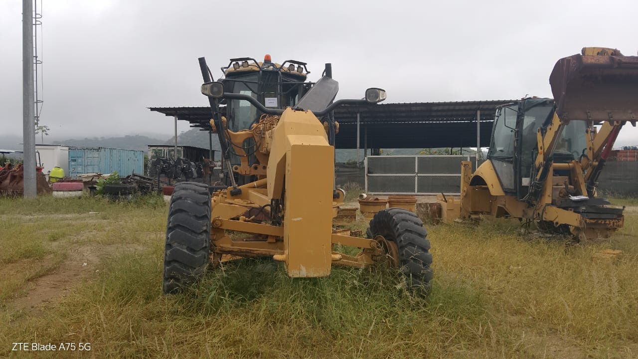 Motoniveladora Caterpillar 140M — image 2