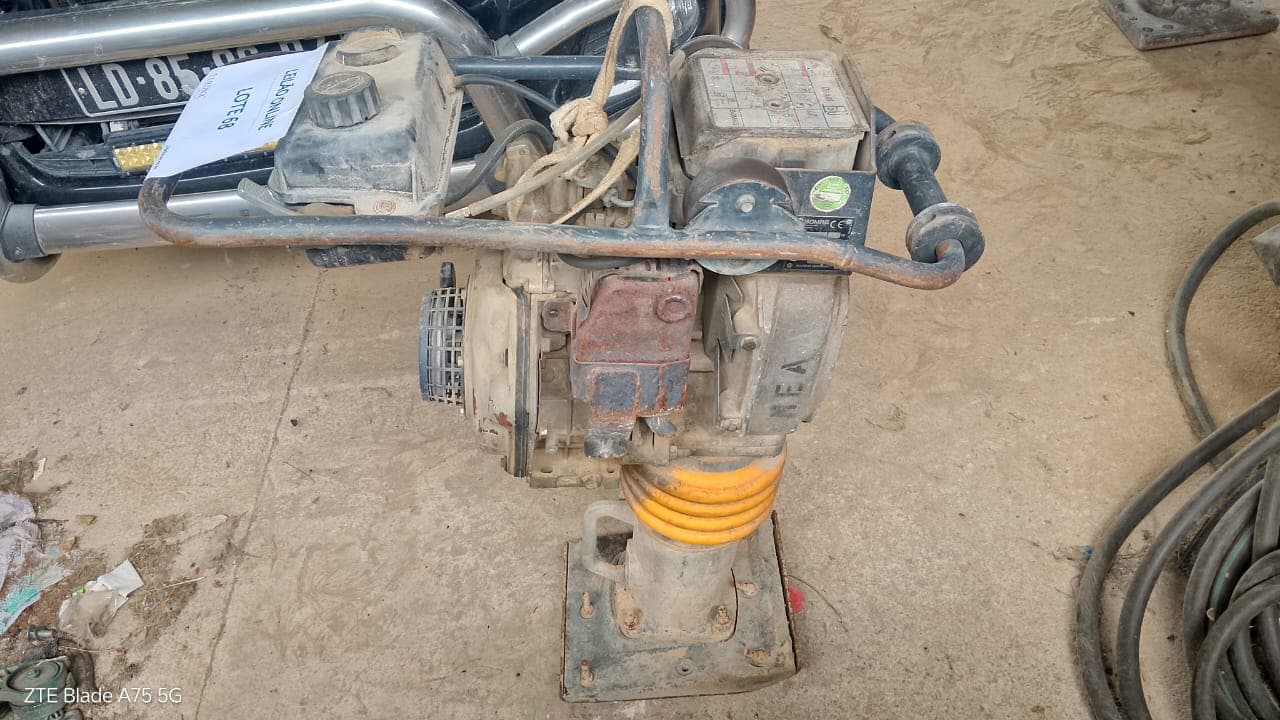 Saltitao Bomag BT 80 D — image 2
