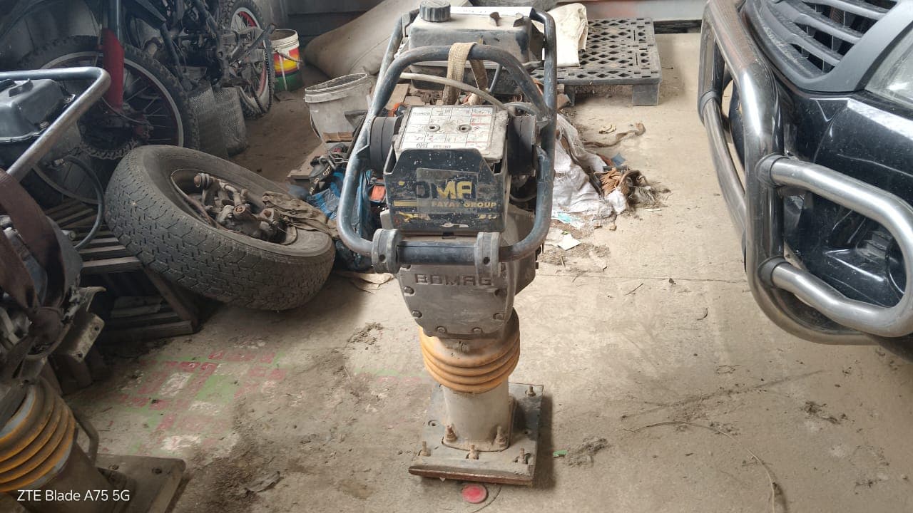 Saltitao Bomag BT 80 D — image 3