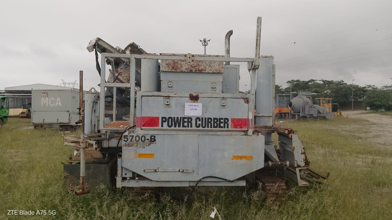 Máquina de Valetas Power Curber 5700 B Super — imagen 2