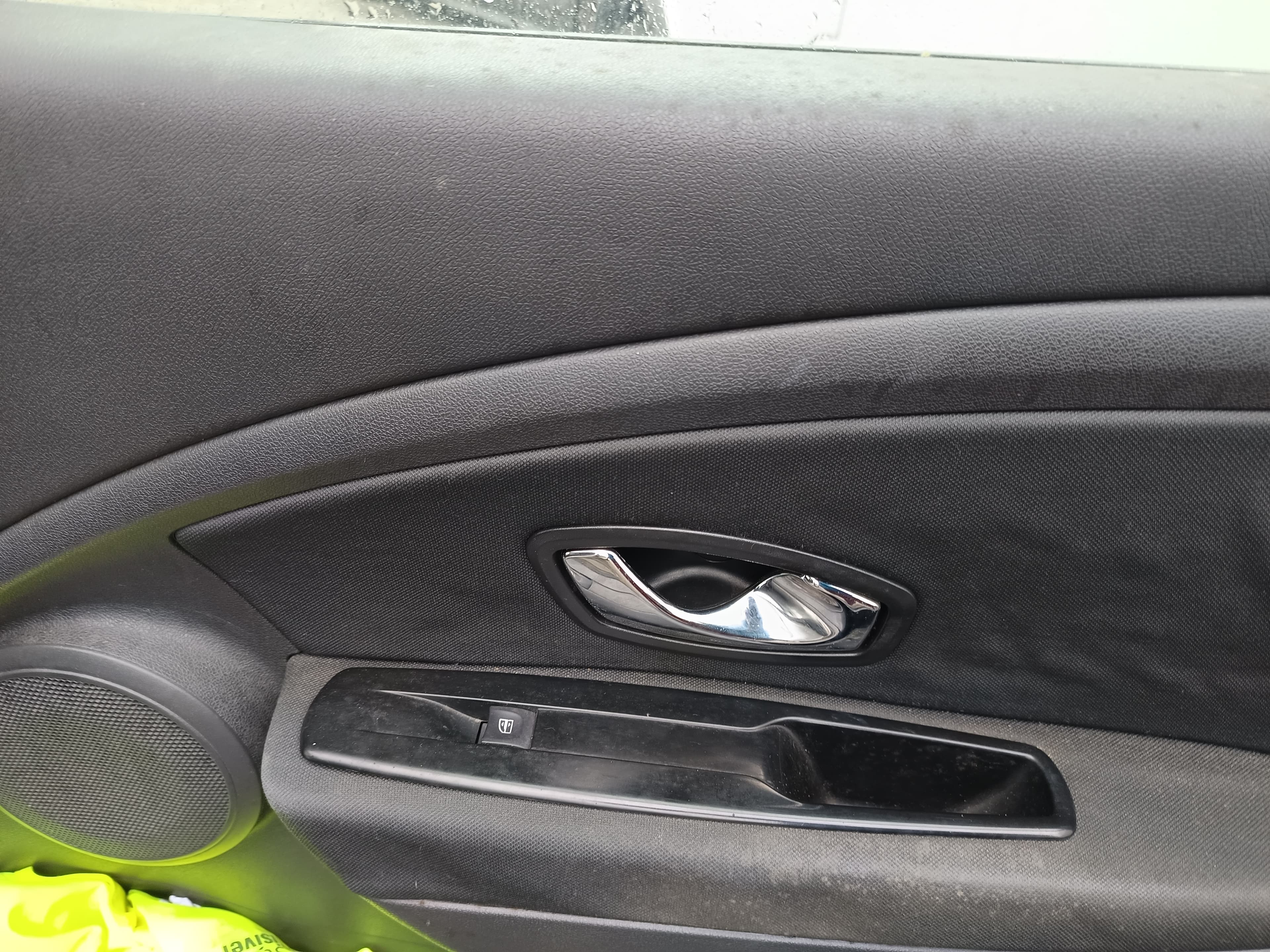 Renault Mégane  · Ano 2014 — image 26