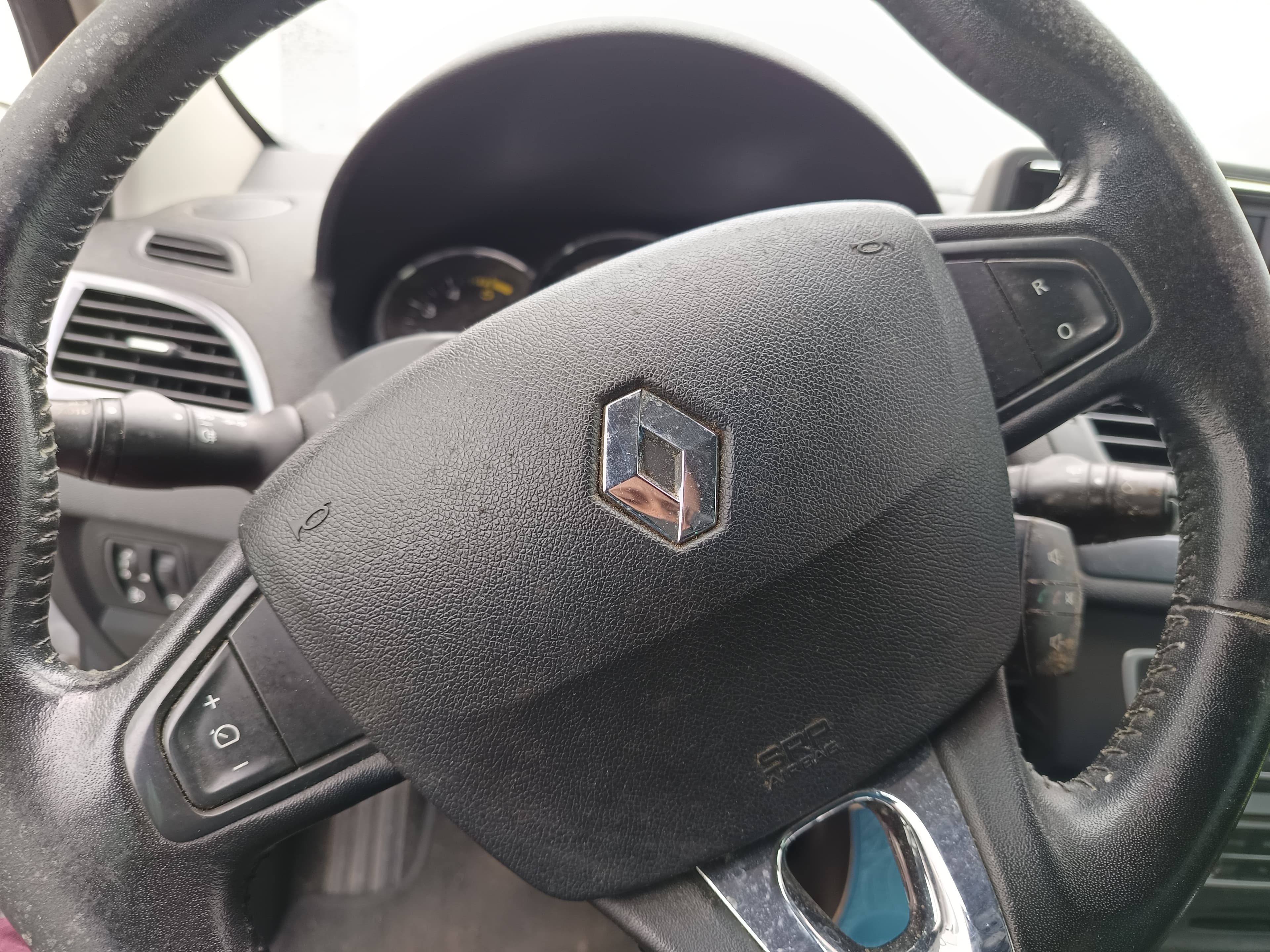 Renault Mégane  · Ano 2014 — image 39