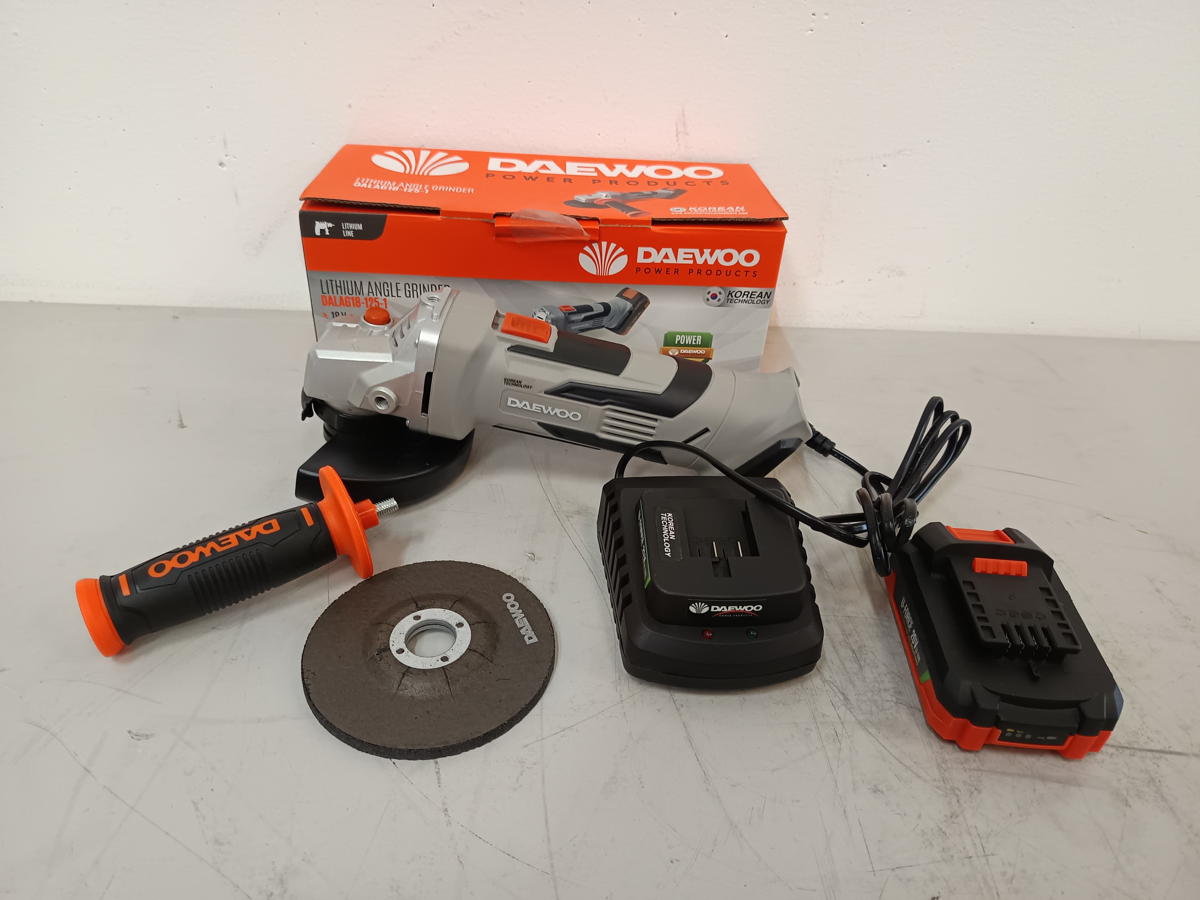 Rebarbadora Daewoo — imagen 3