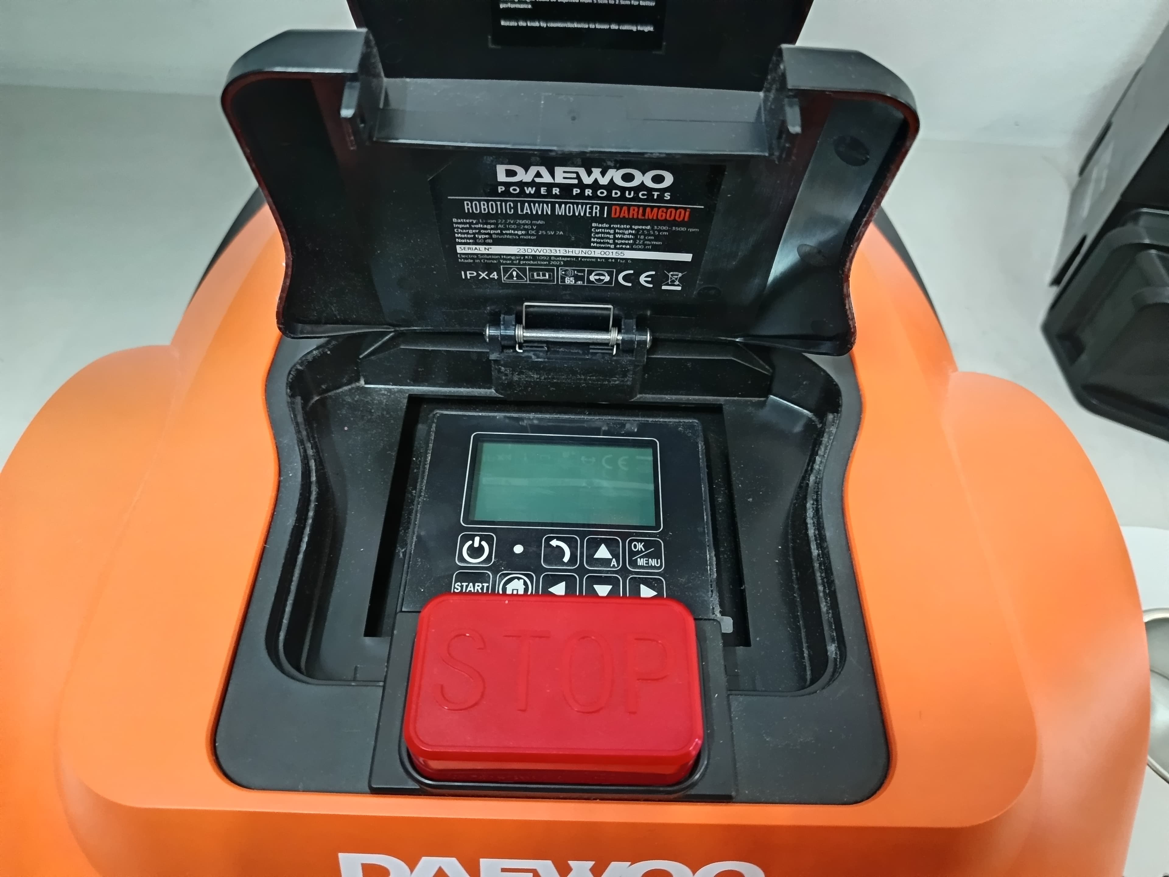 Robot corta relva Daewoo — imagem 4