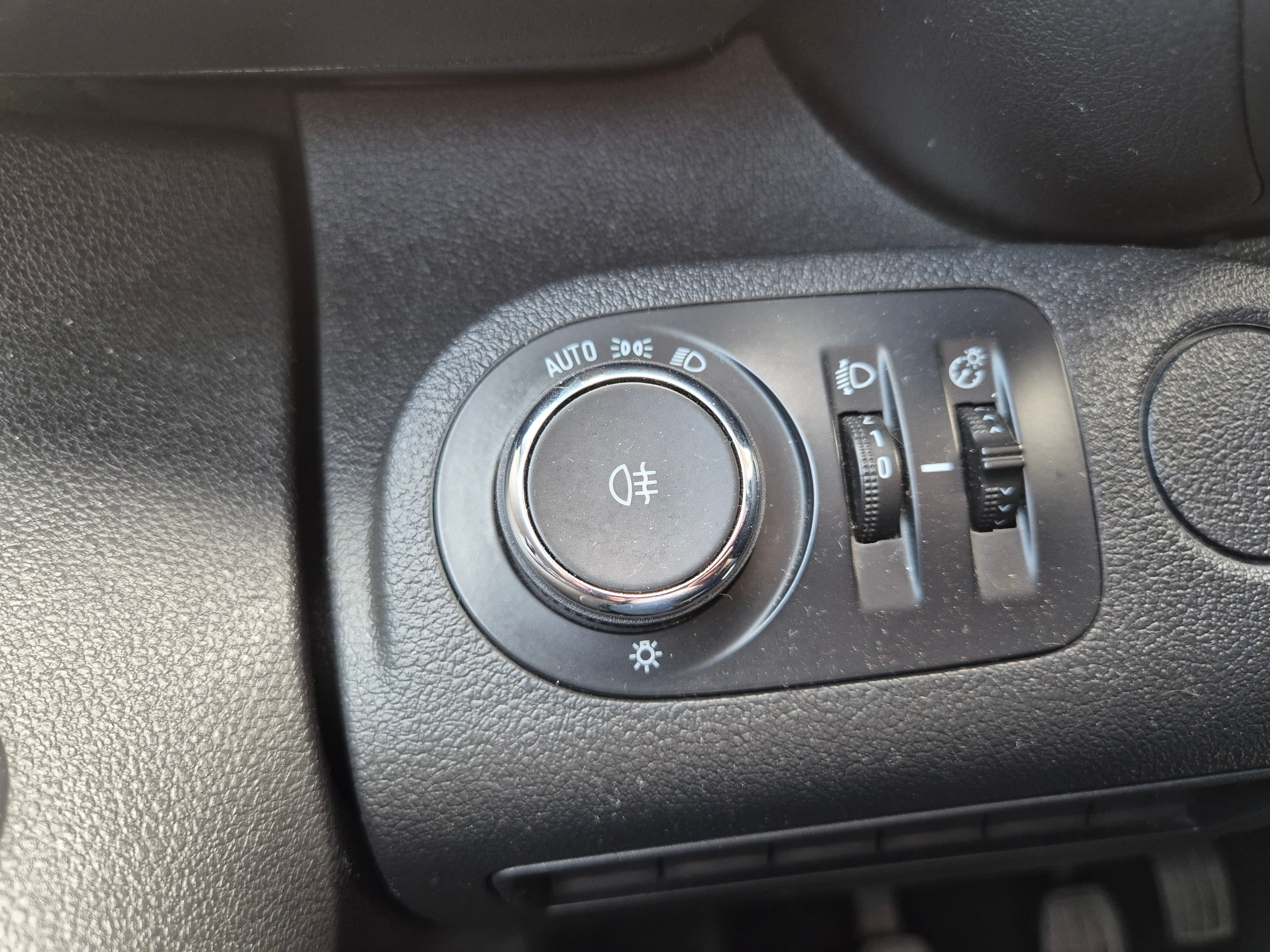 Opel Combo · Ano 2022 — image 26