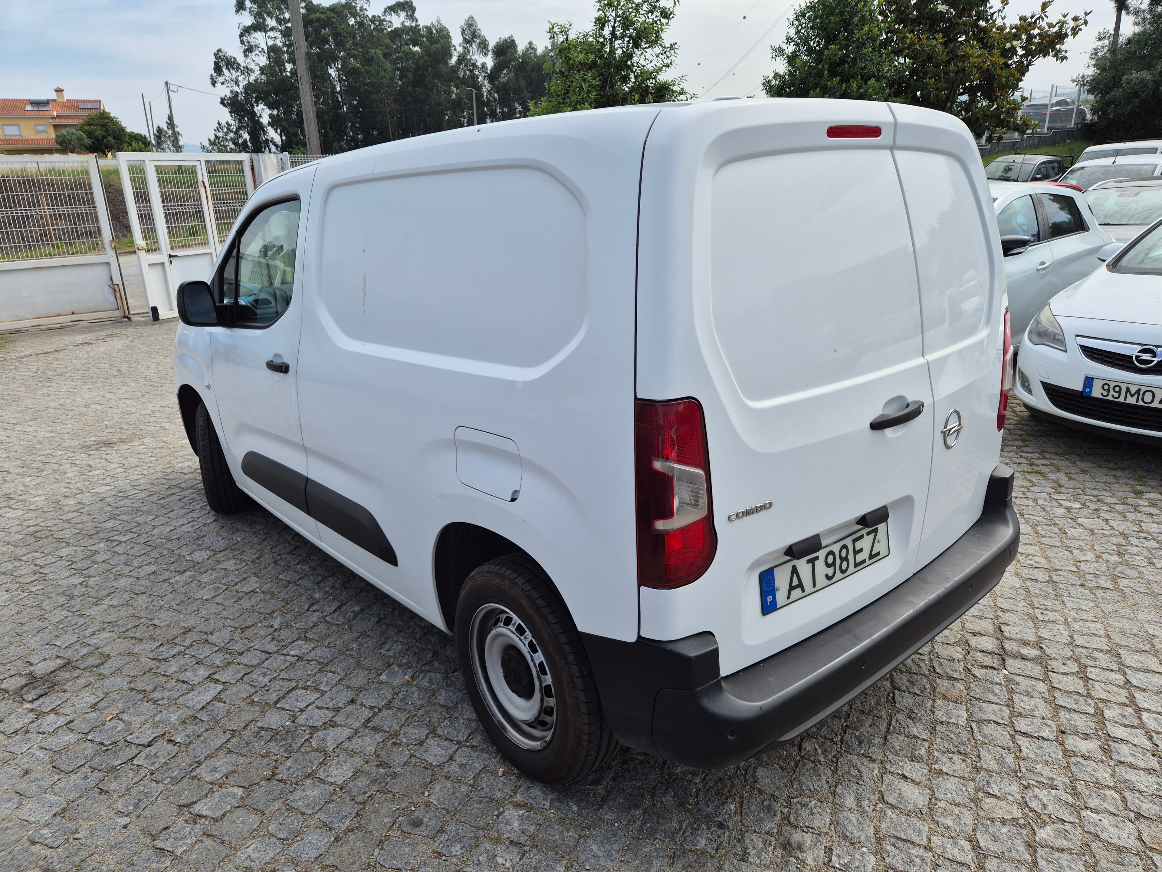 Opel Combo · Ano 2022 — image 6