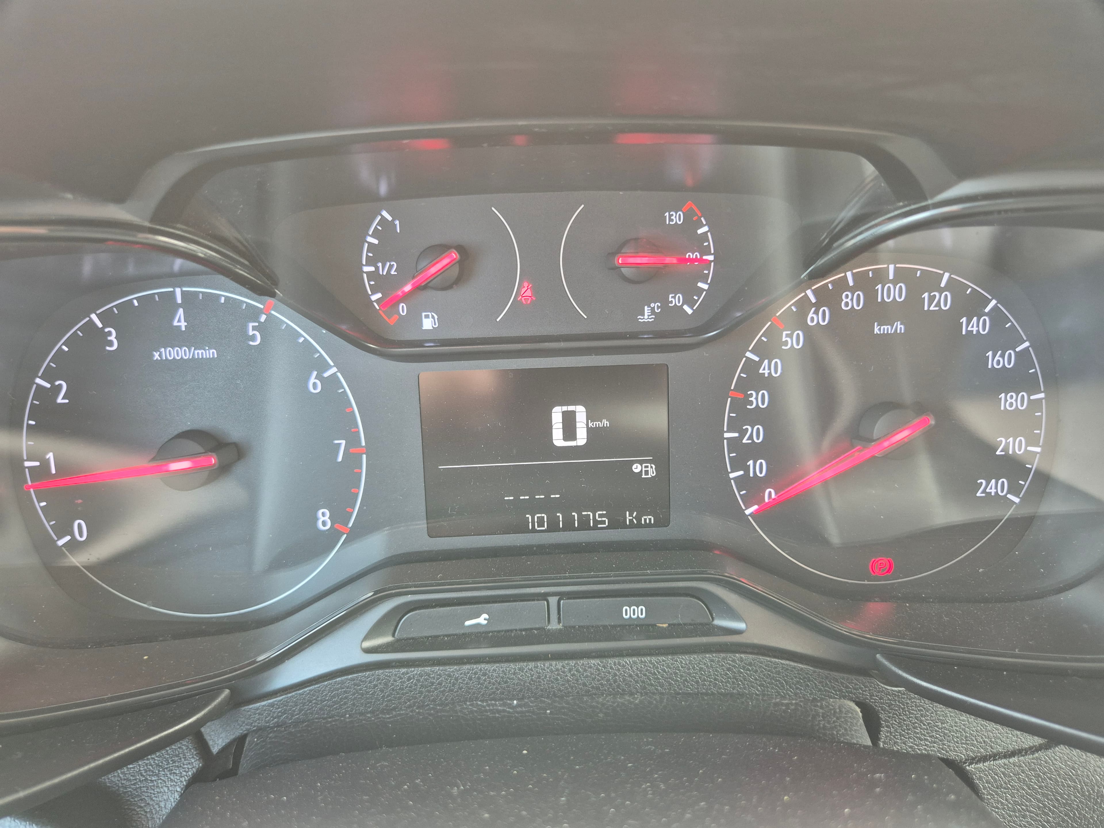 Opel Combo · Ano 2022 — image 32