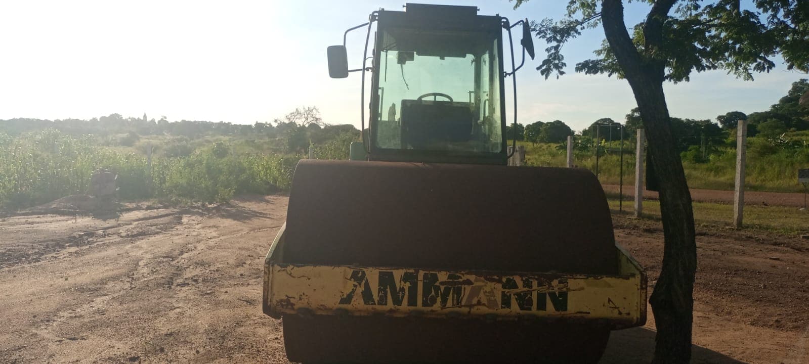 Rolo Compactador AMMANN ASC 100 — image 3