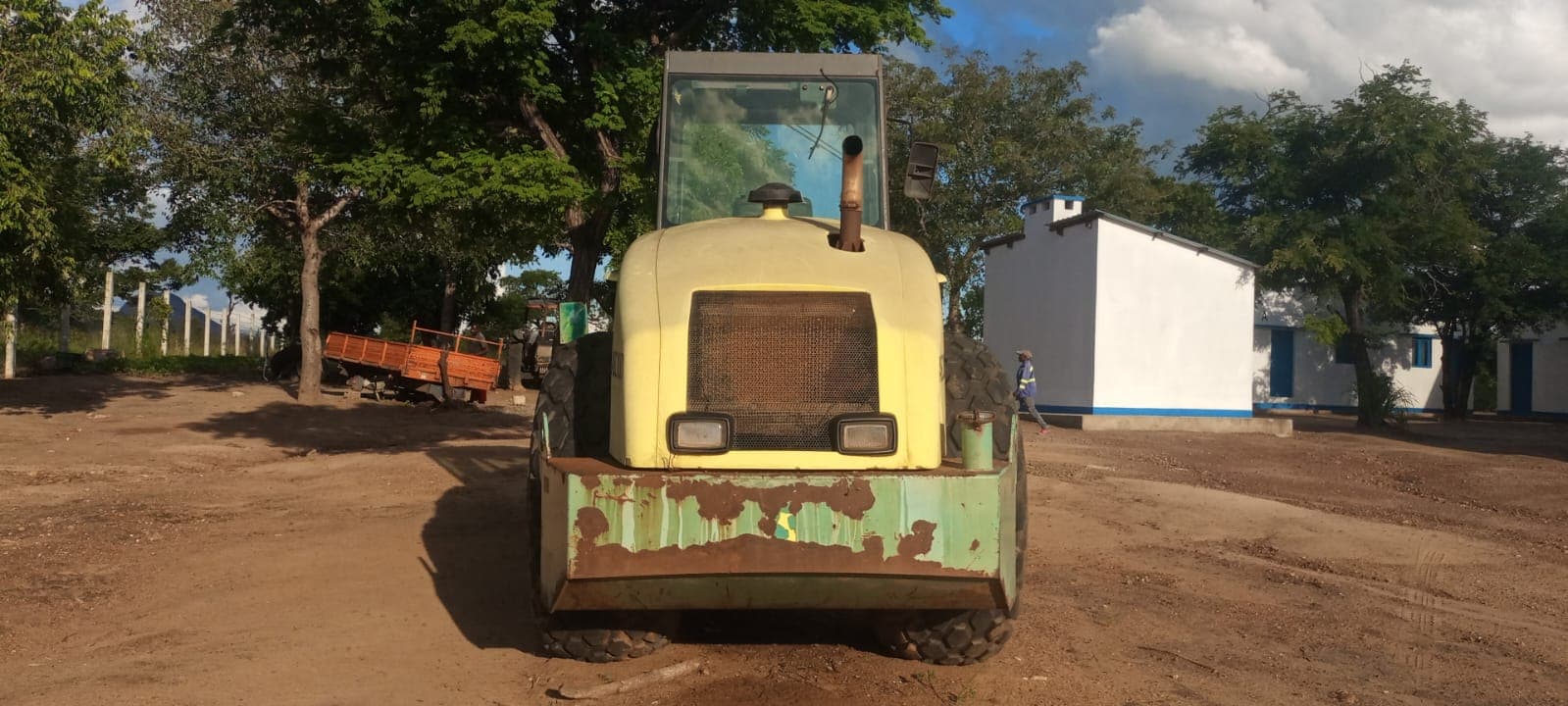 Rolo Compactador AMMANN ASC 100 — image 6