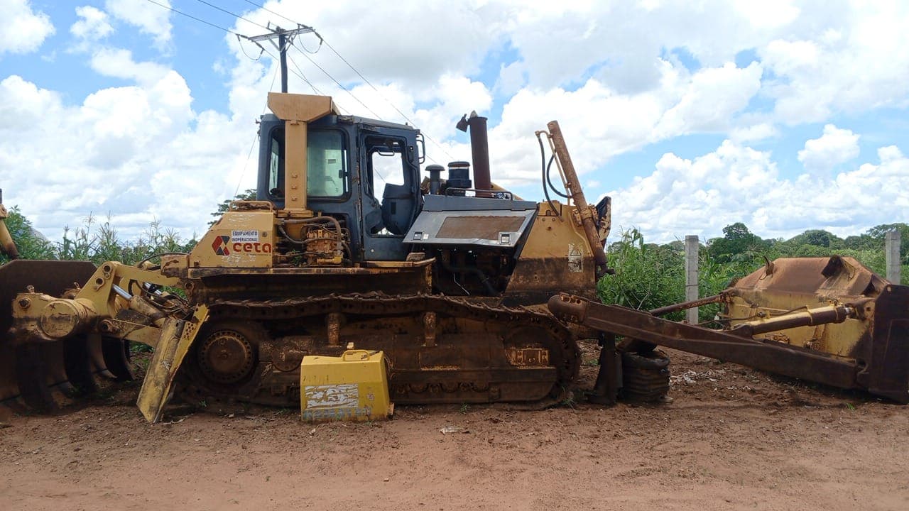 Bulldozer Komatsu D85EX — imagem 2