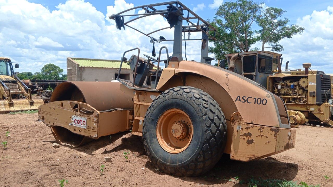 Rolo Compactador AMMANN ASC 100 — image 4