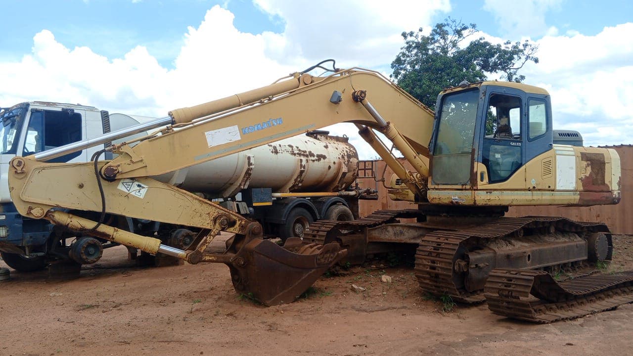 Escavadora Komatsu PC270-7 — imagen 3