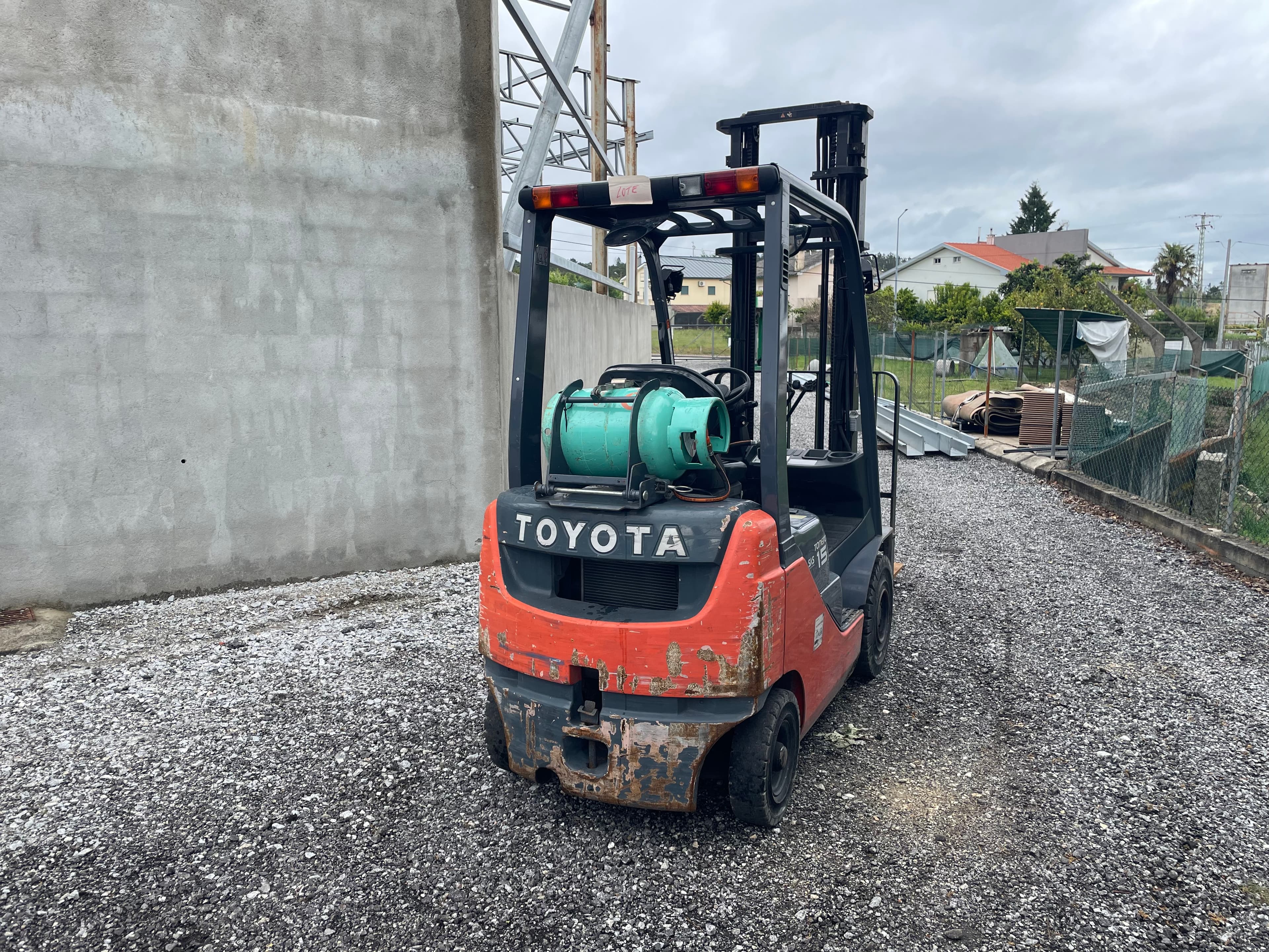 Empilhador a Gás Toyota 028FGF15 — imagen 4
