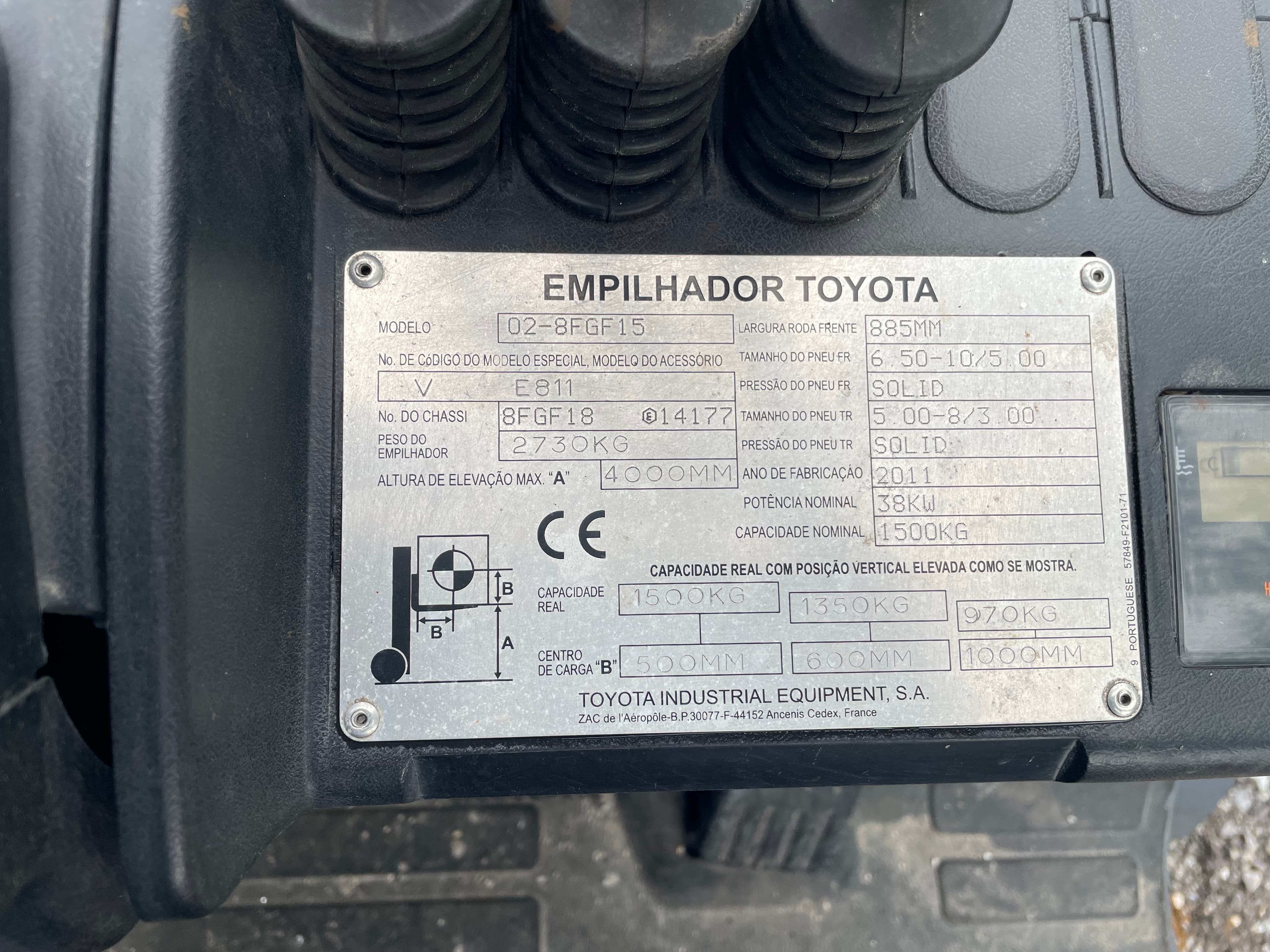 Empilhador a Gás Toyota 028FGF15 — imagen 6