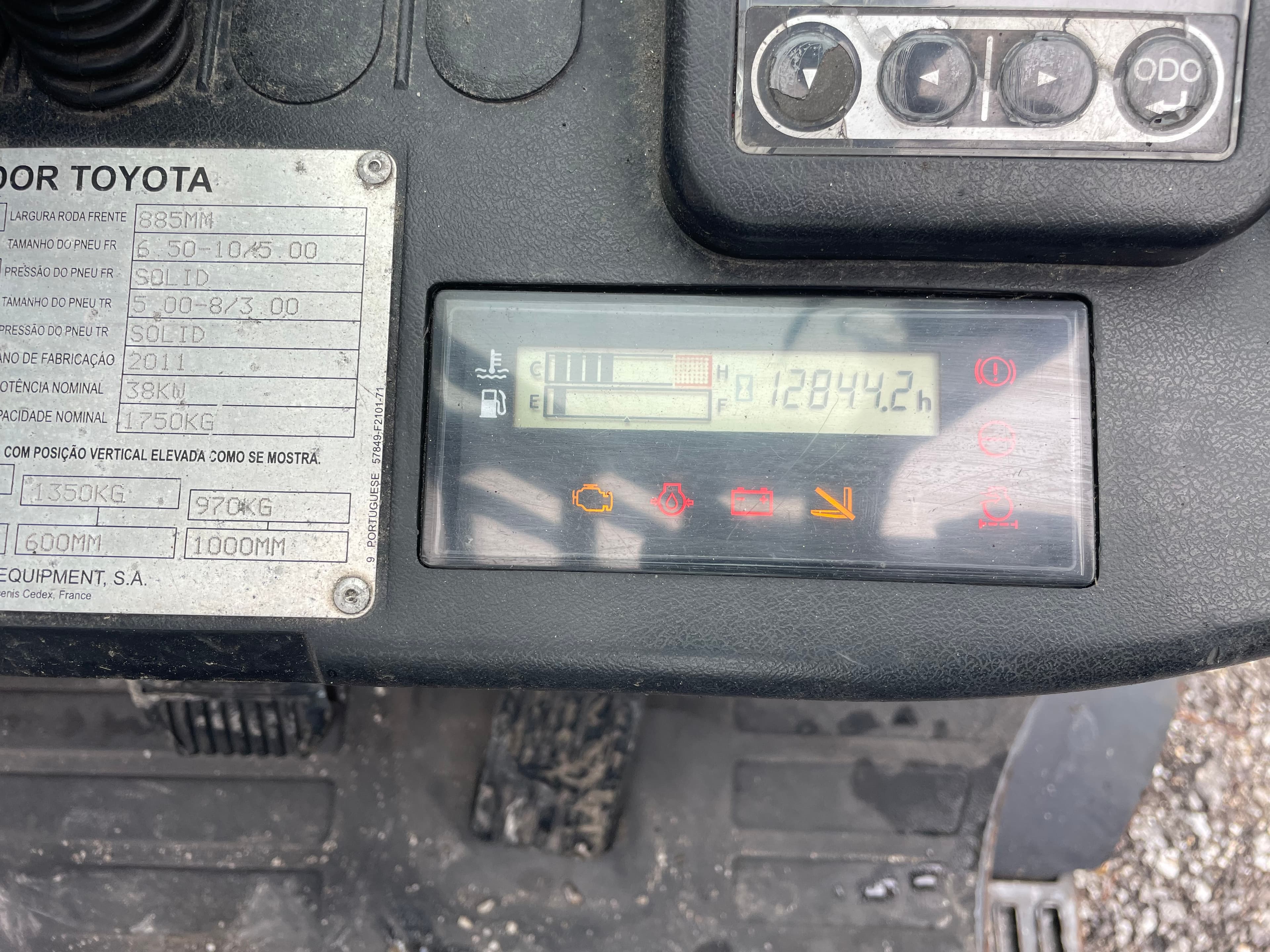 Empilhador a Gás Toyota 028FGF18 — imagen 7