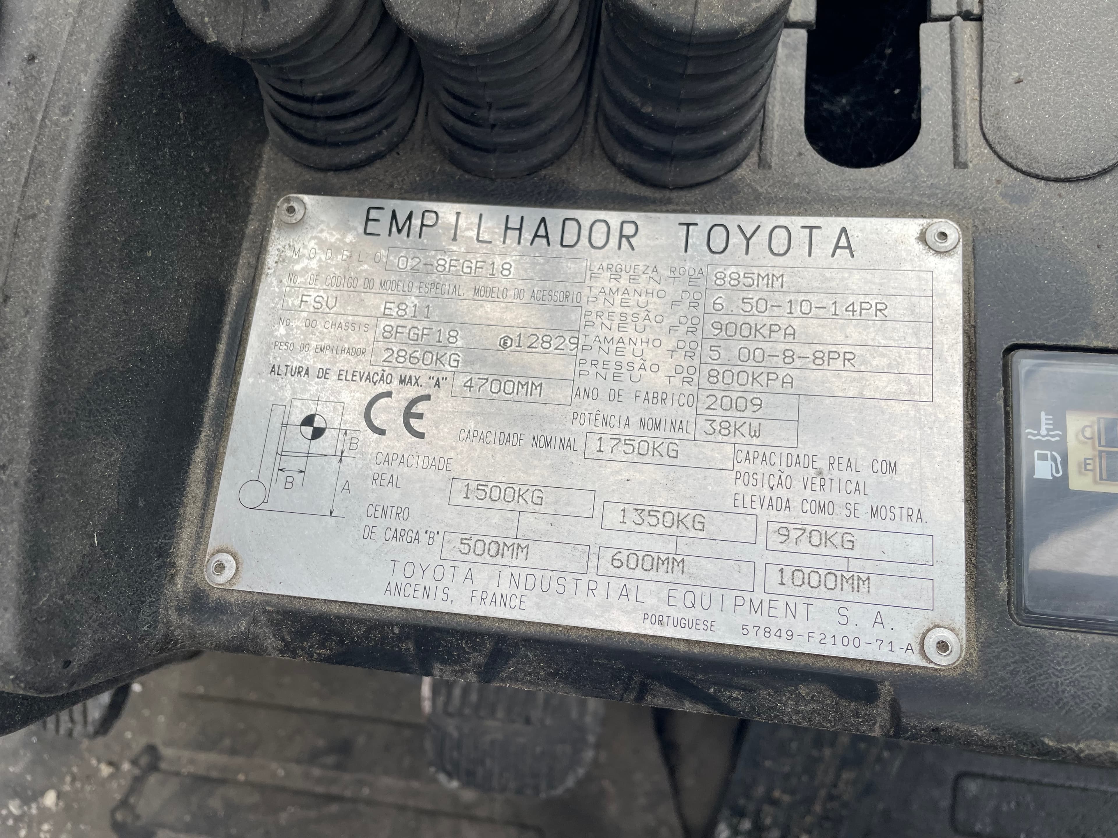 Empilhador a Gás Toyota 028FGF18 — imagen 6