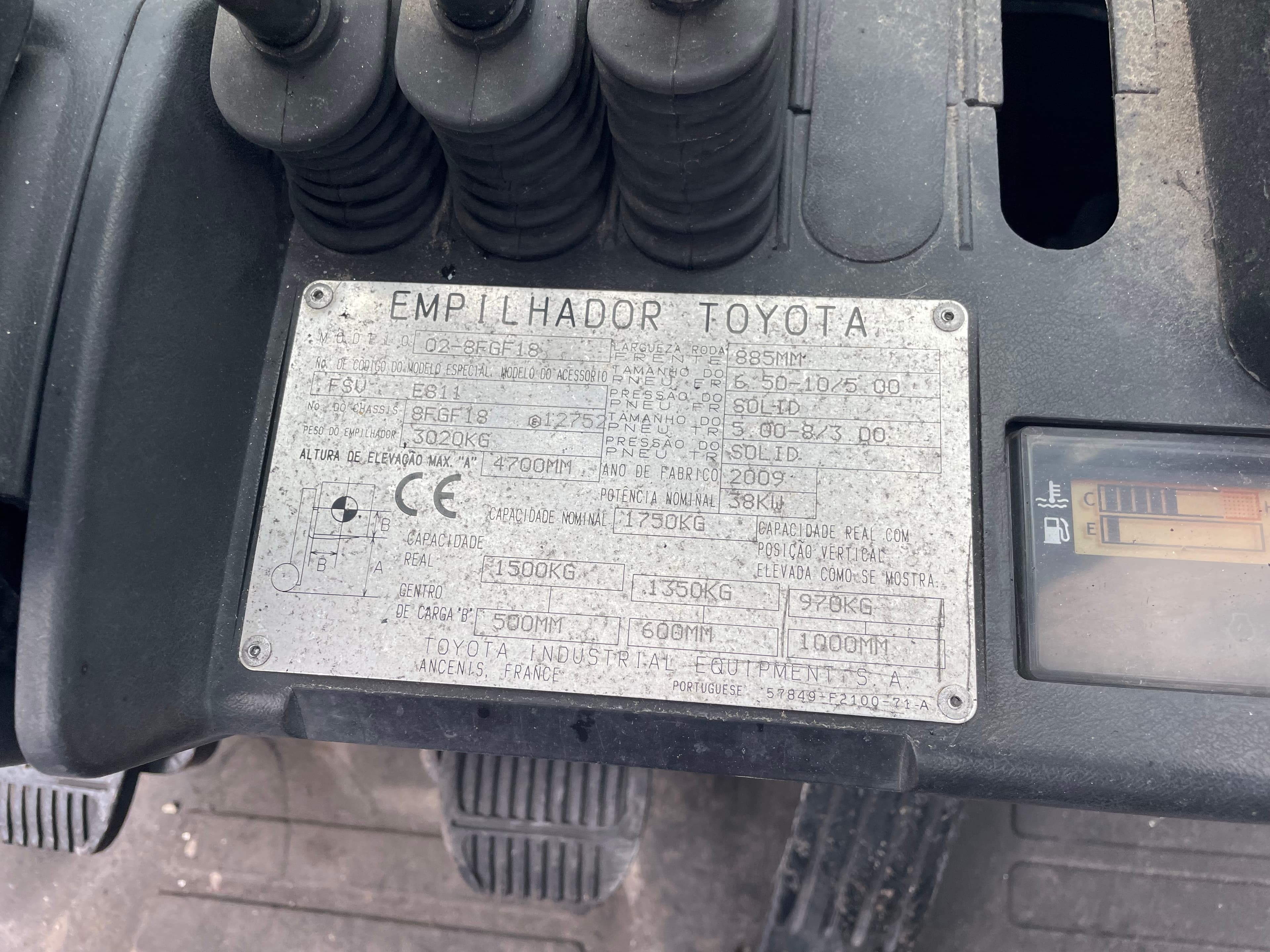 Empilhador a Gás Toyota 028FGF18 — image 10