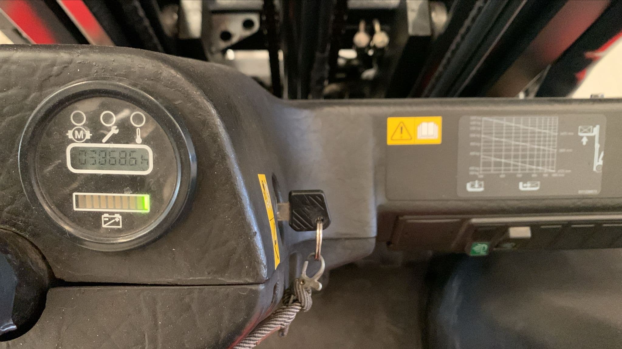 Empilhador Elétrico Linde E15Z — imagen 10