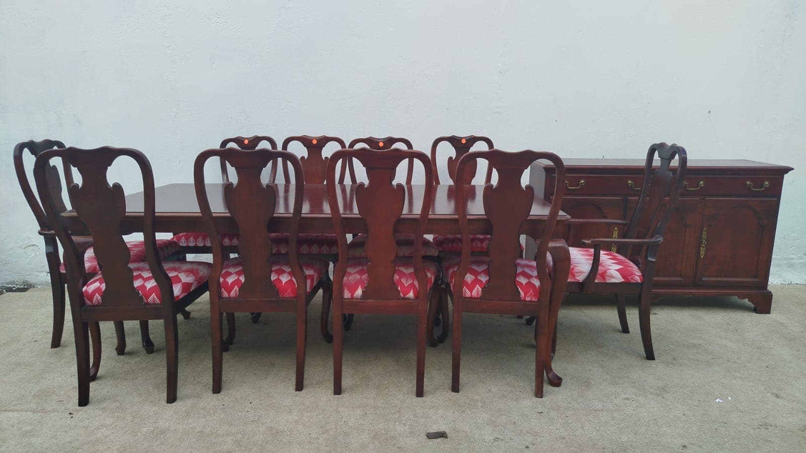 Mobiliario de vivienda — imagen 1