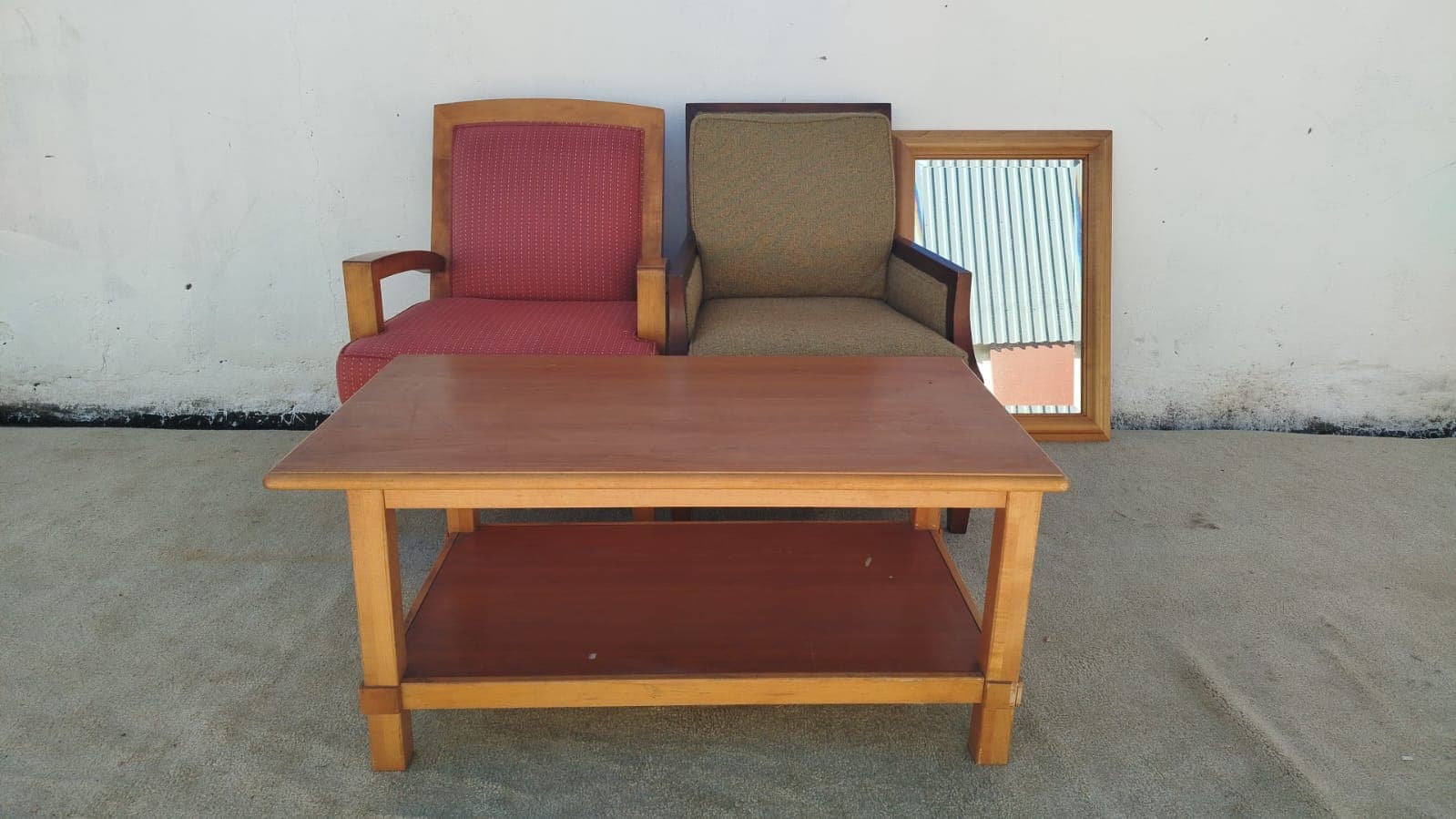 Furniture — image 1