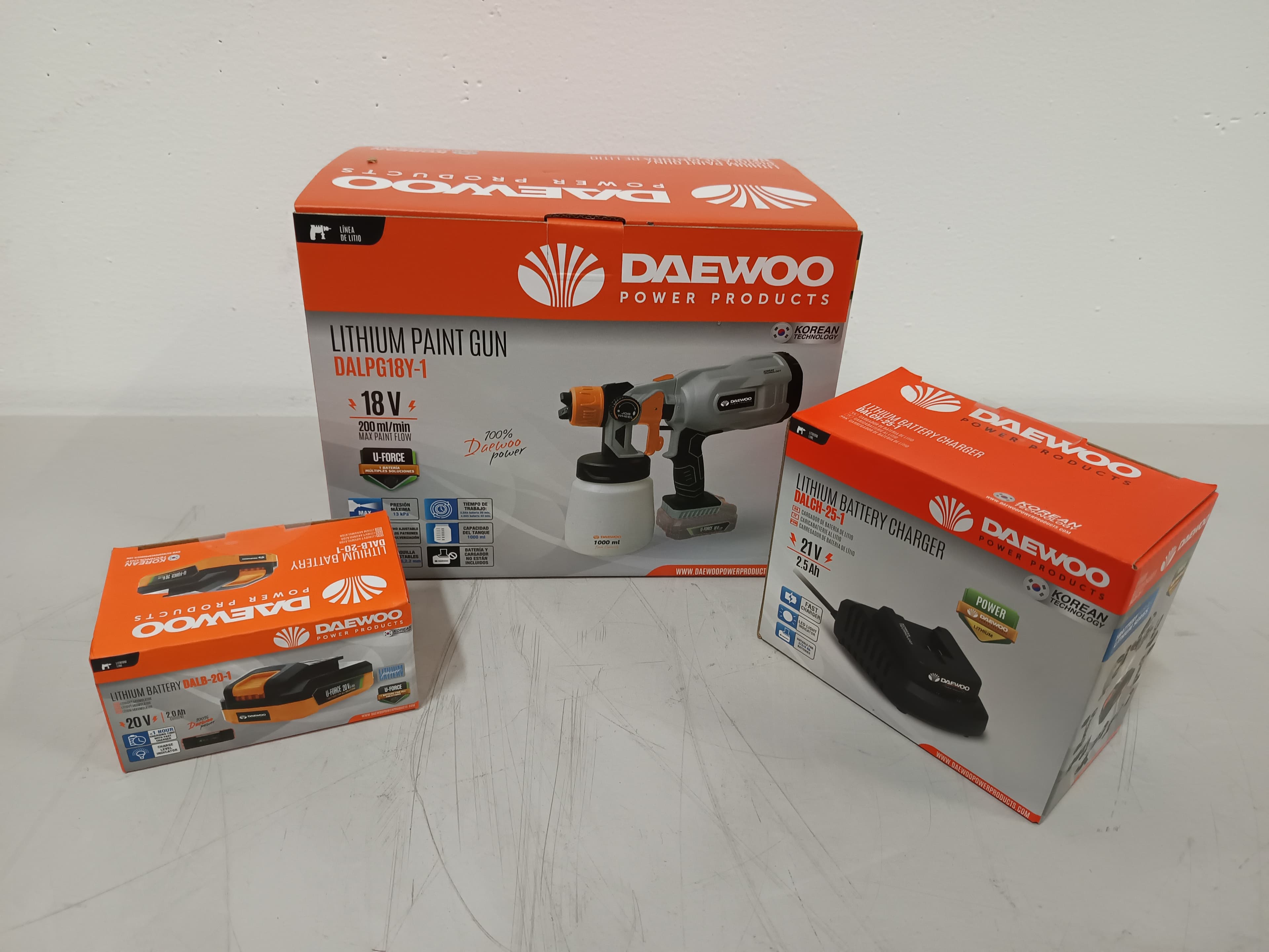 Pistola de pintura Daewoo — imagen 1