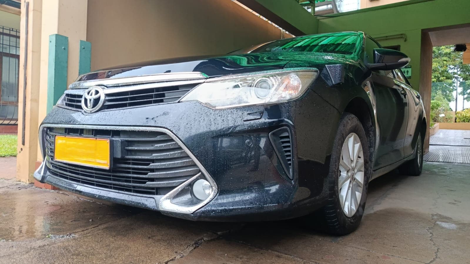 Toyota Camry — imagen 1
