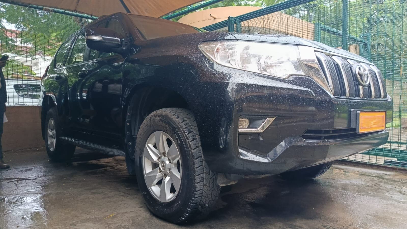 Toyota Landcruiser Prado — image 11
