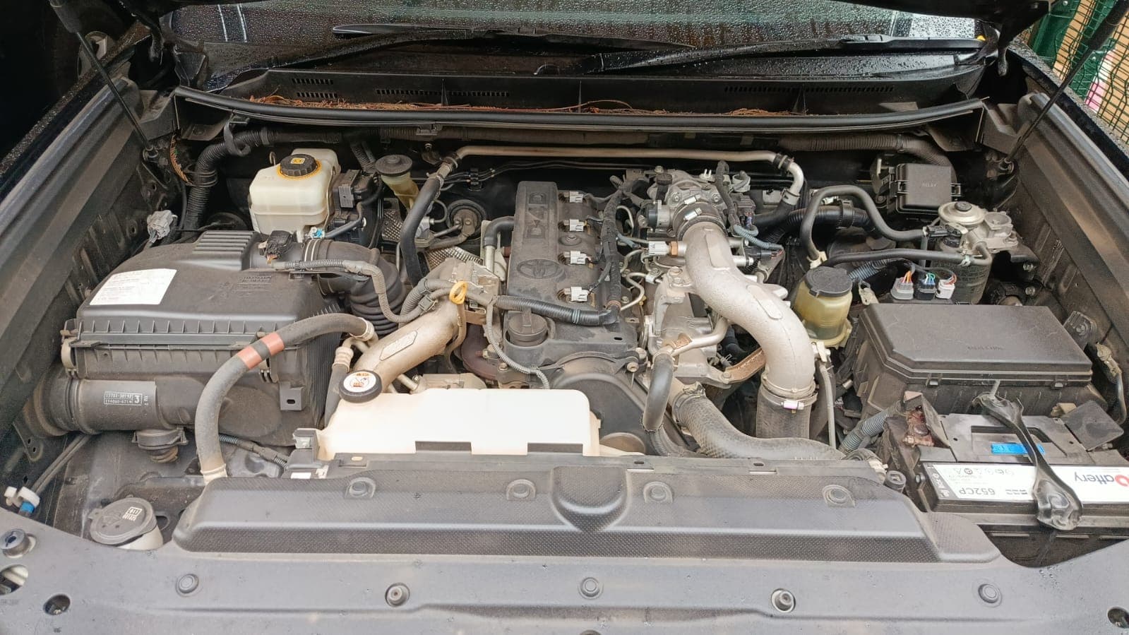 Toyota Landcruiser Prado — image 3