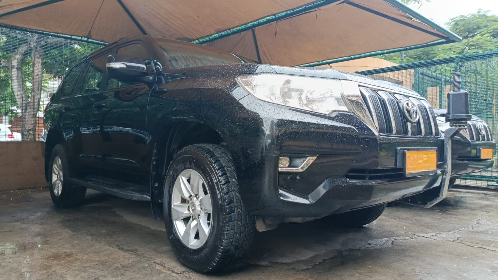 Toyota Landcruiser Prado — imagem 5