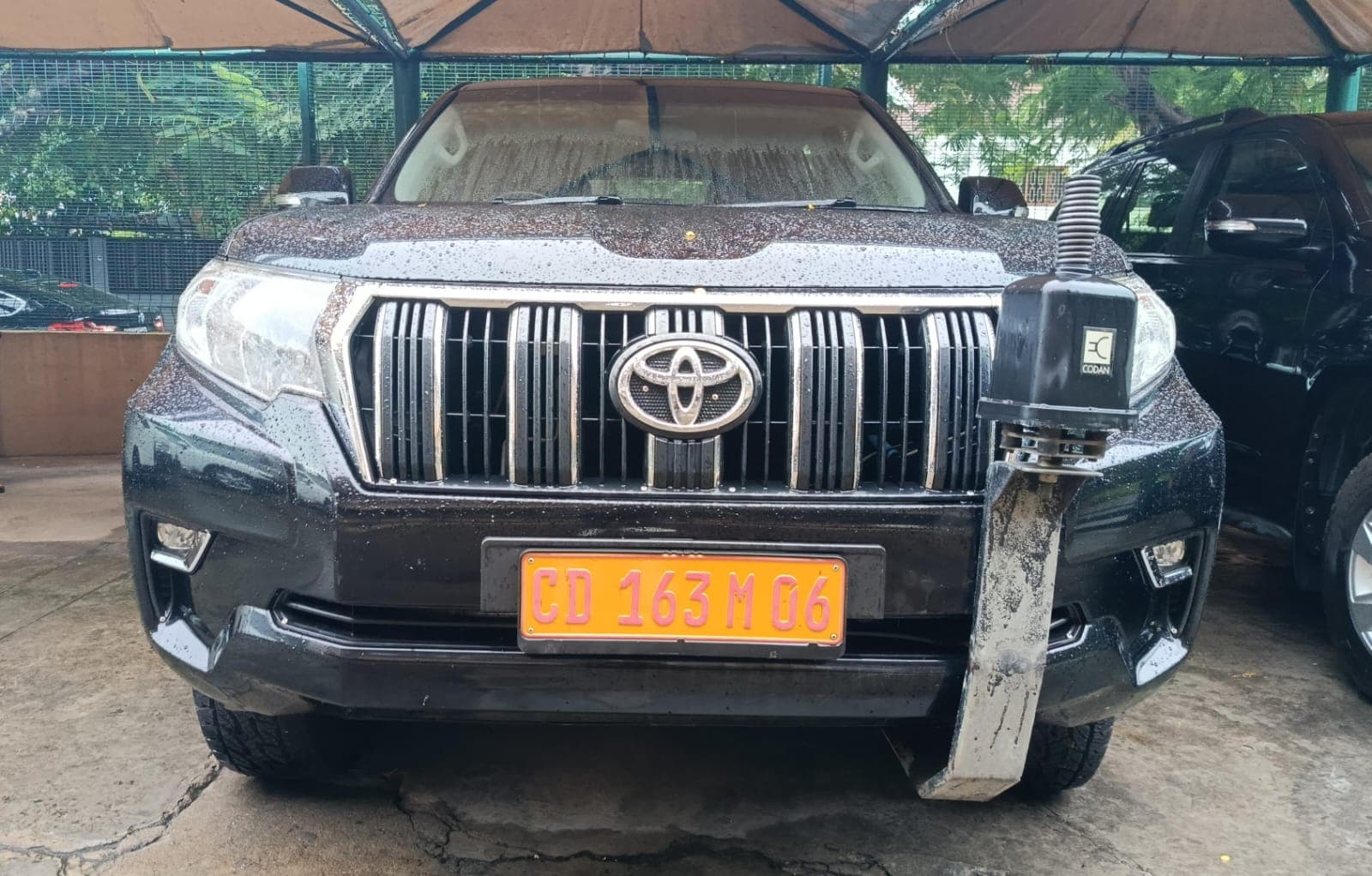 Toyota Landcruiser Prado — imagem 6