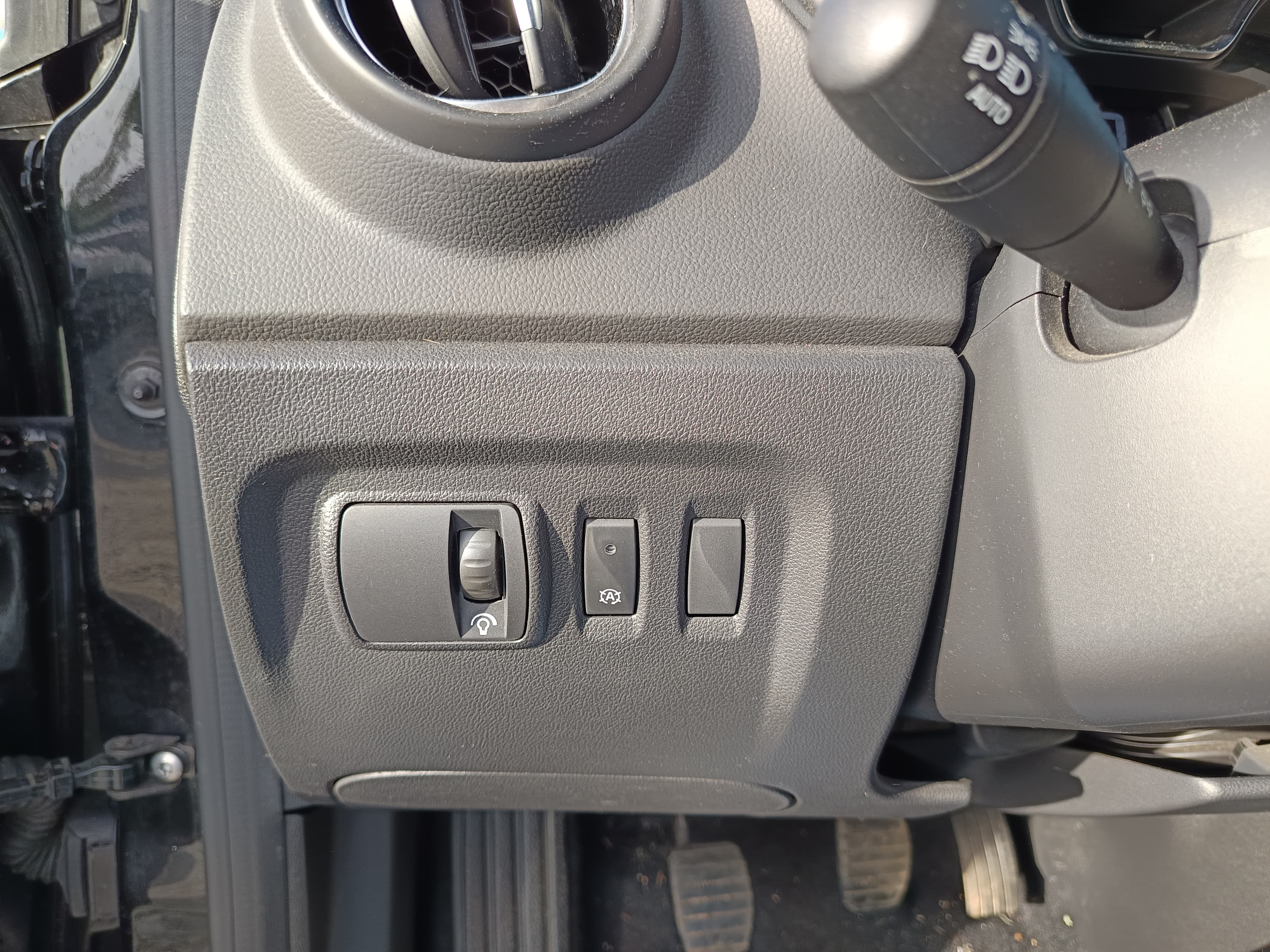 Renault Captur · Ano 2017 — imagen 45